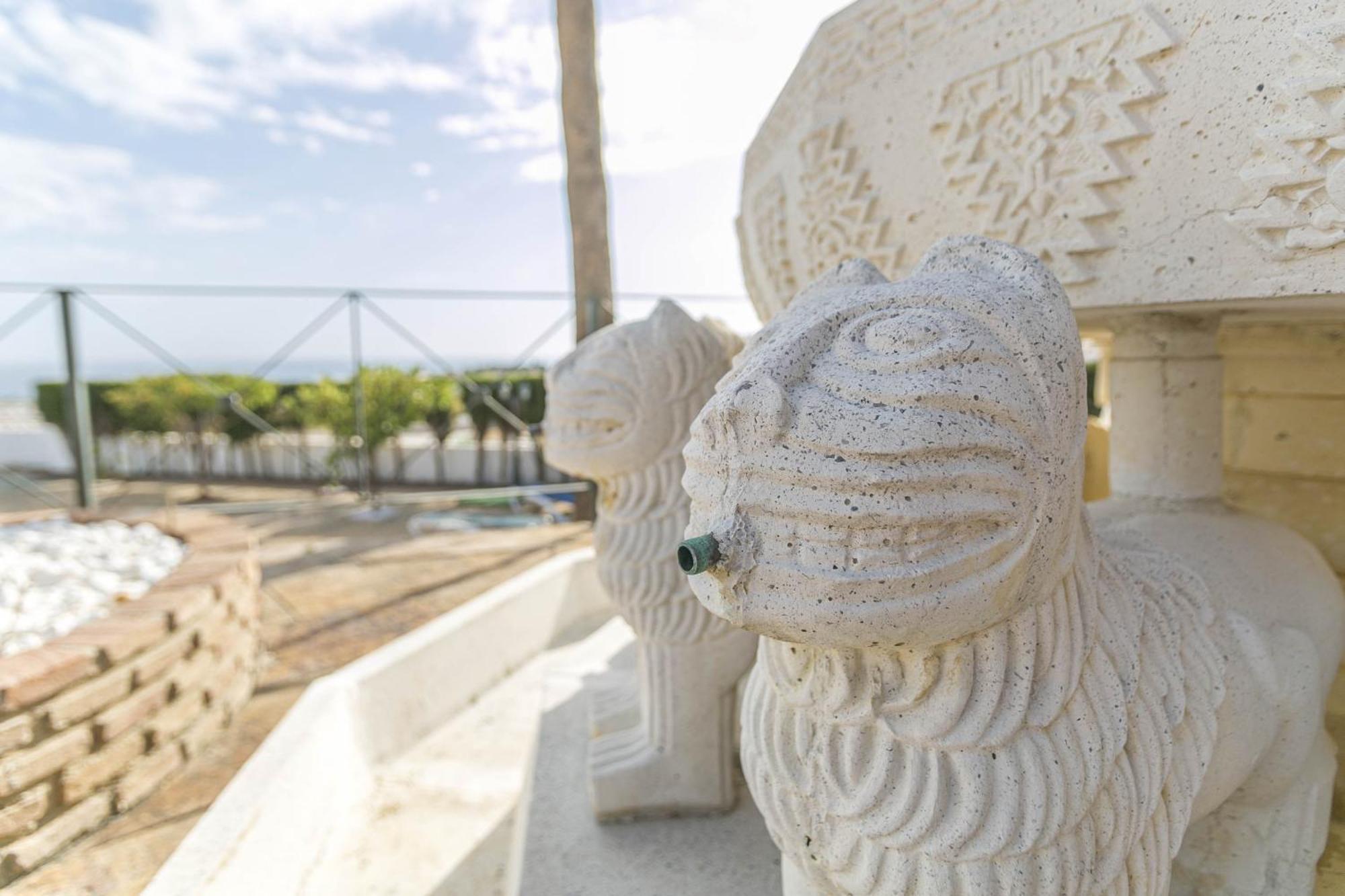 Leones Pousada Nerja