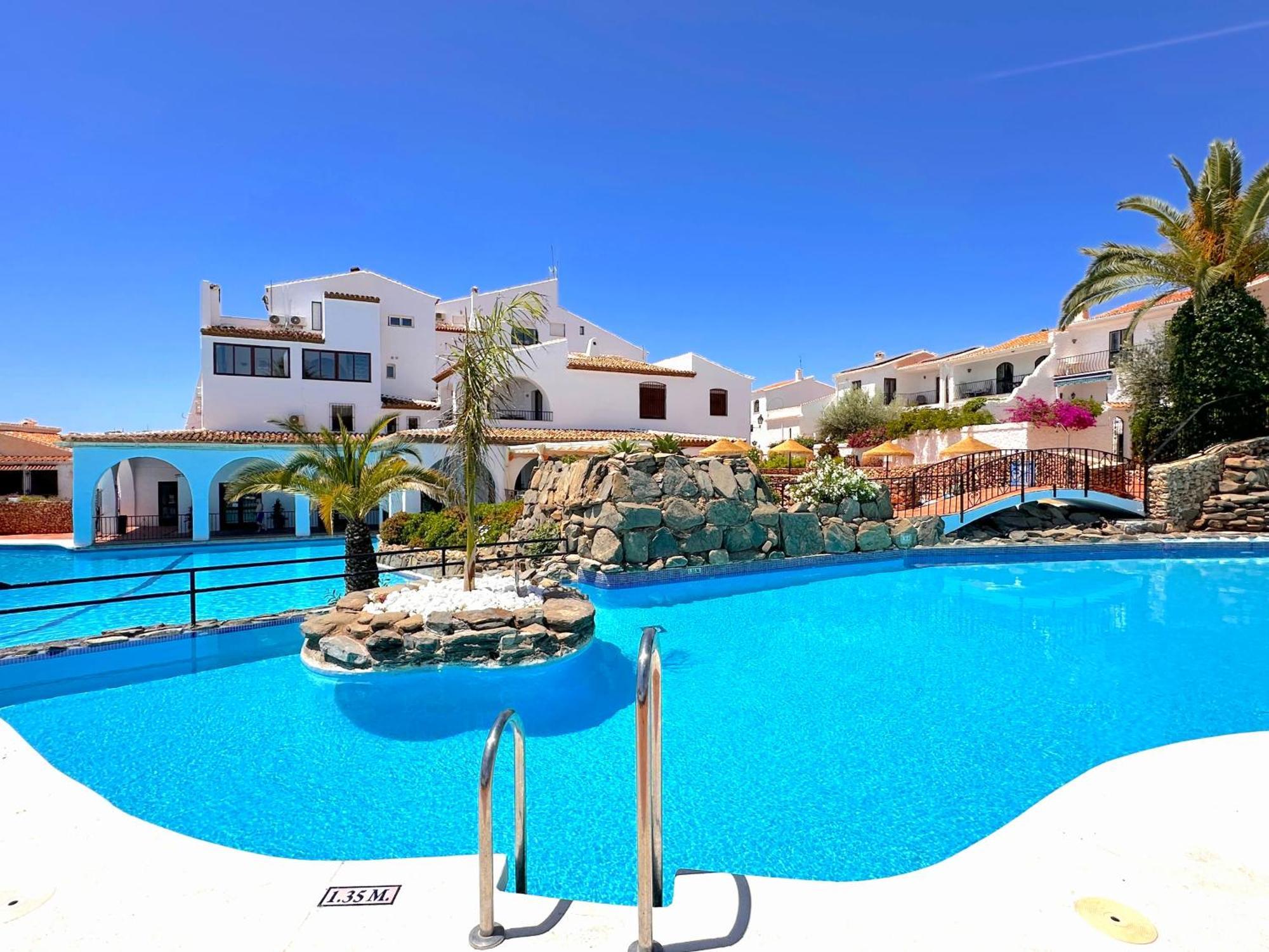Naranjos 25a Private Pool Capistrano Village Apartment Nerja