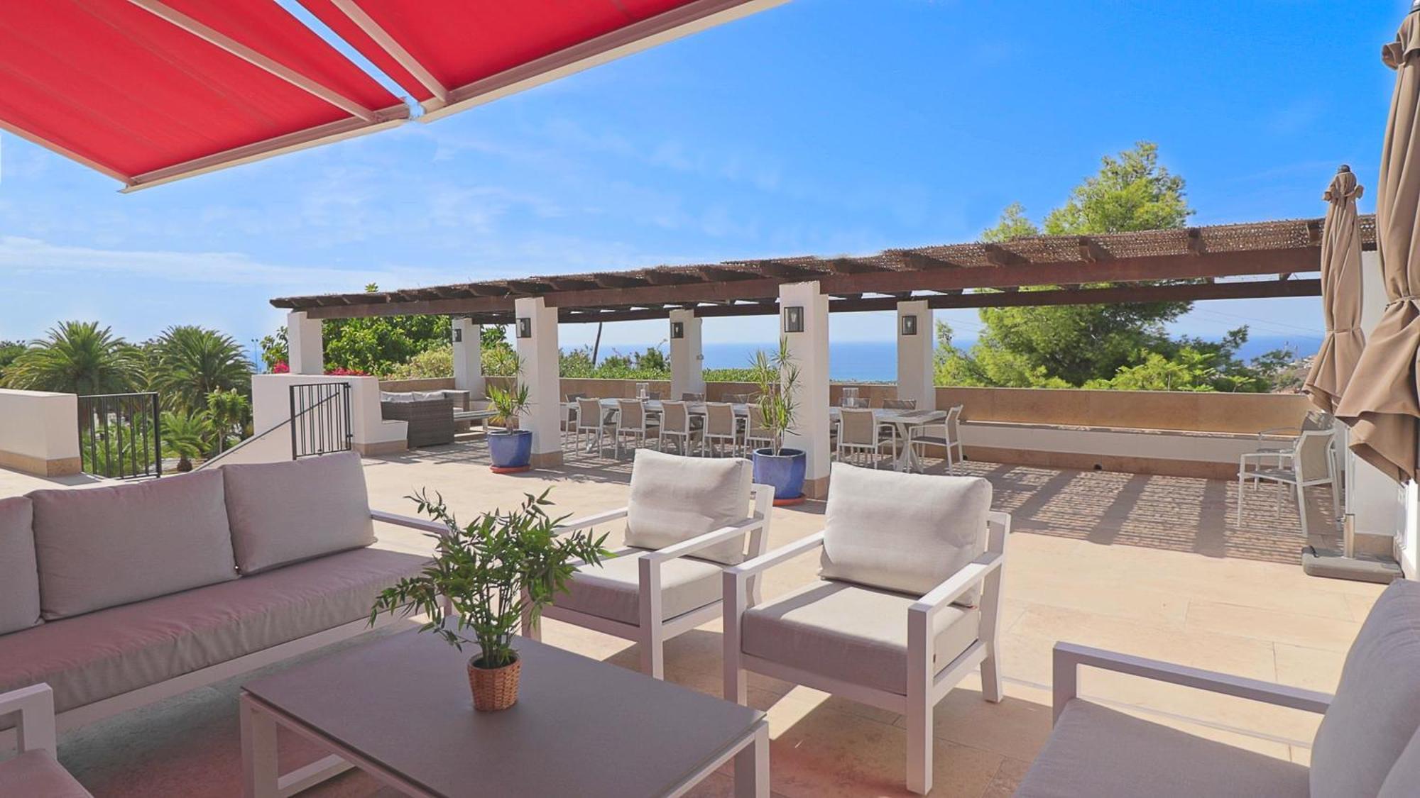 La Roca Rara - 8 Bedroom