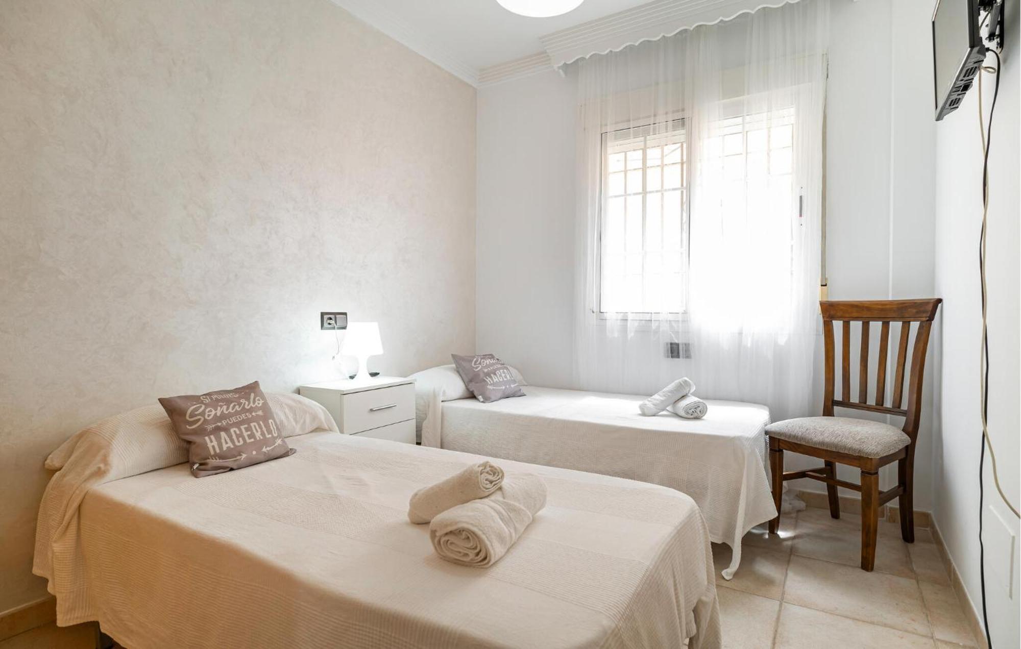 Appartement Beautiful In With Wifi