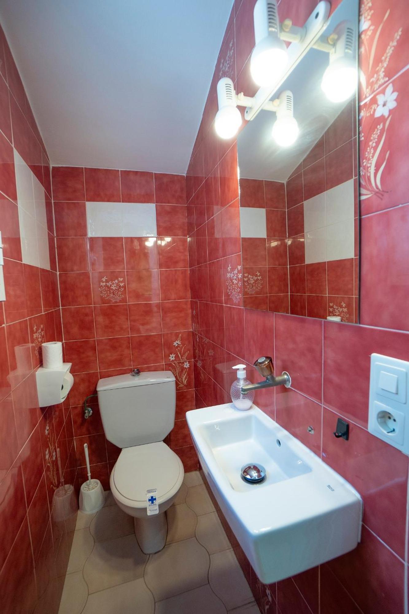 Pinos 22 Menyber Nerja