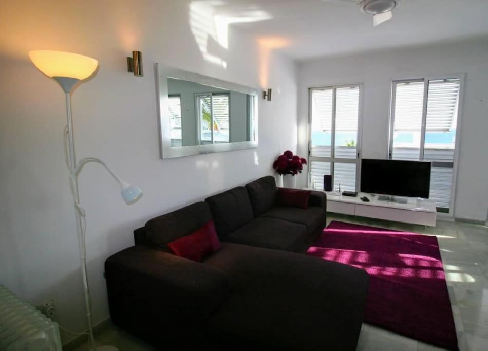 Carabeo 78x * Nerja