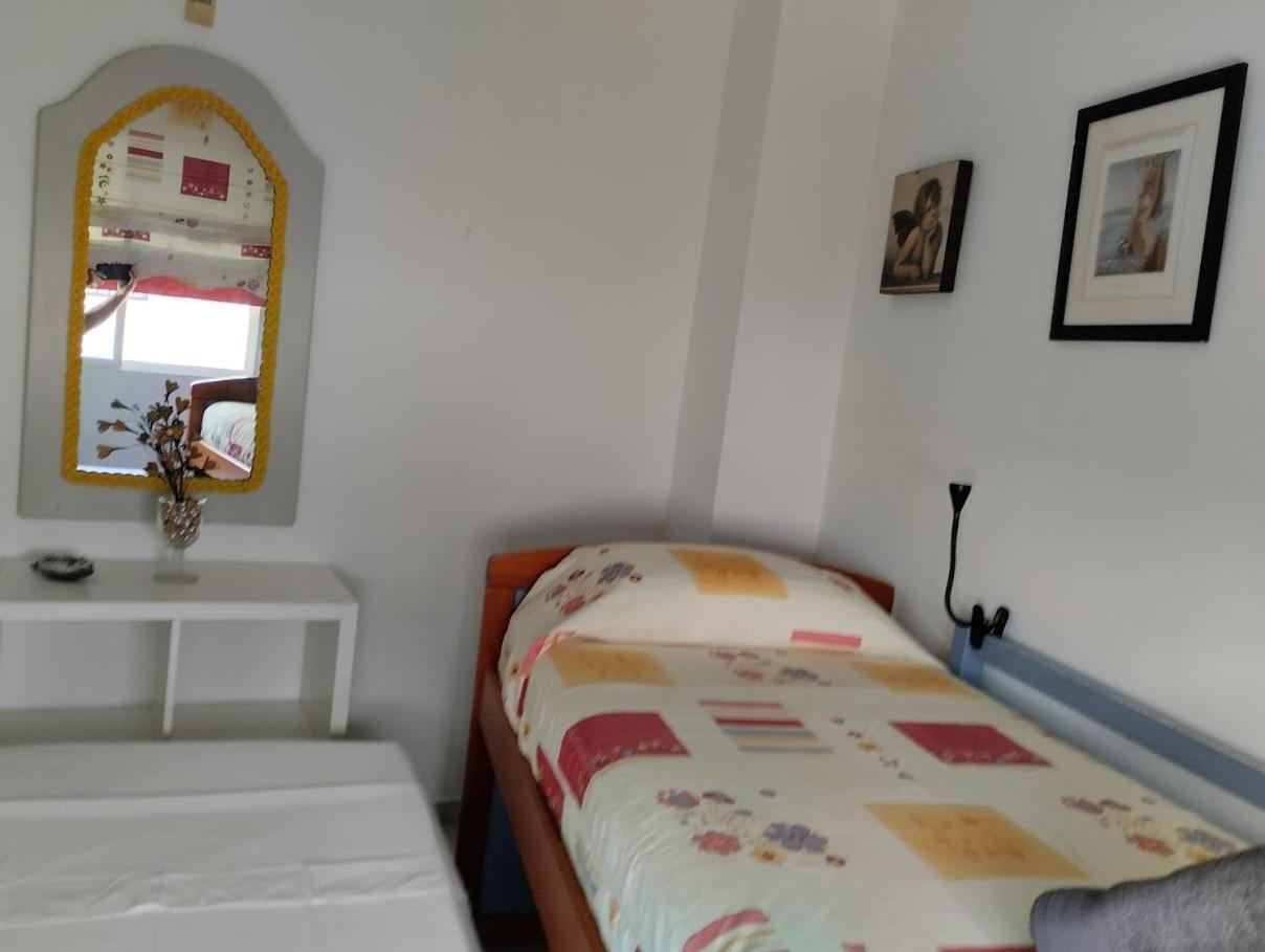 Casa Con Terraza Privada Vakantiehuis *