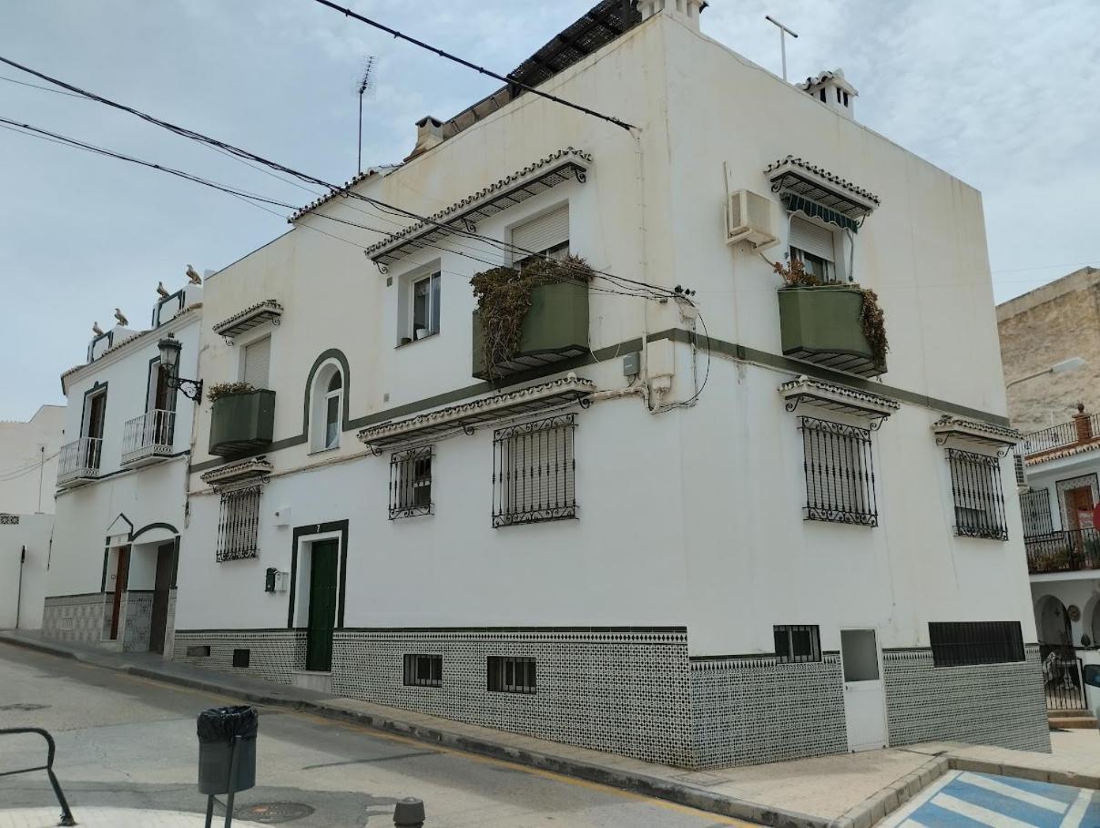 Casa Con Terraza Privada Vakantiehuis Nerja
