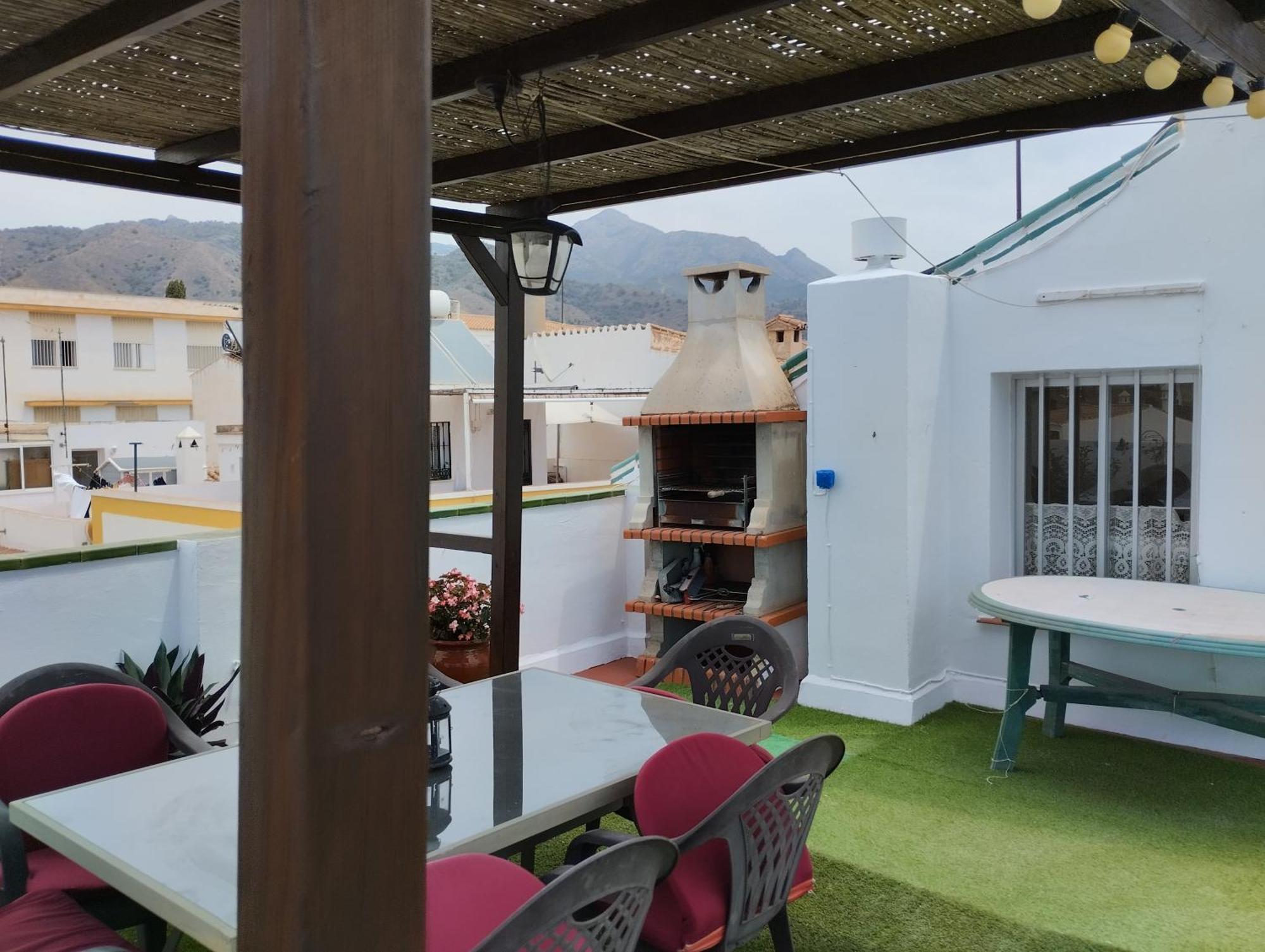 Casa Con Terraza Privada * Nerja