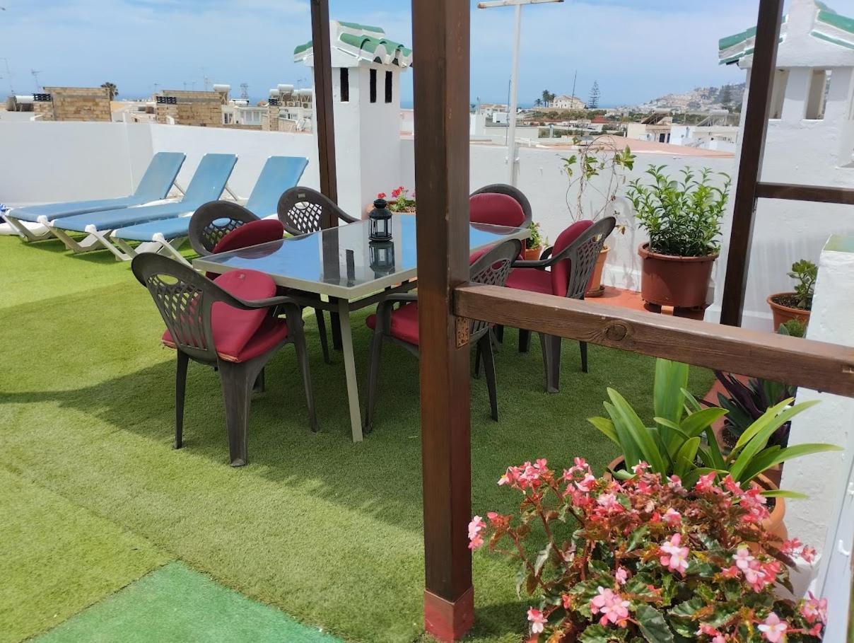 Casa Con Terraza Privada Vakantiehuis Nerja