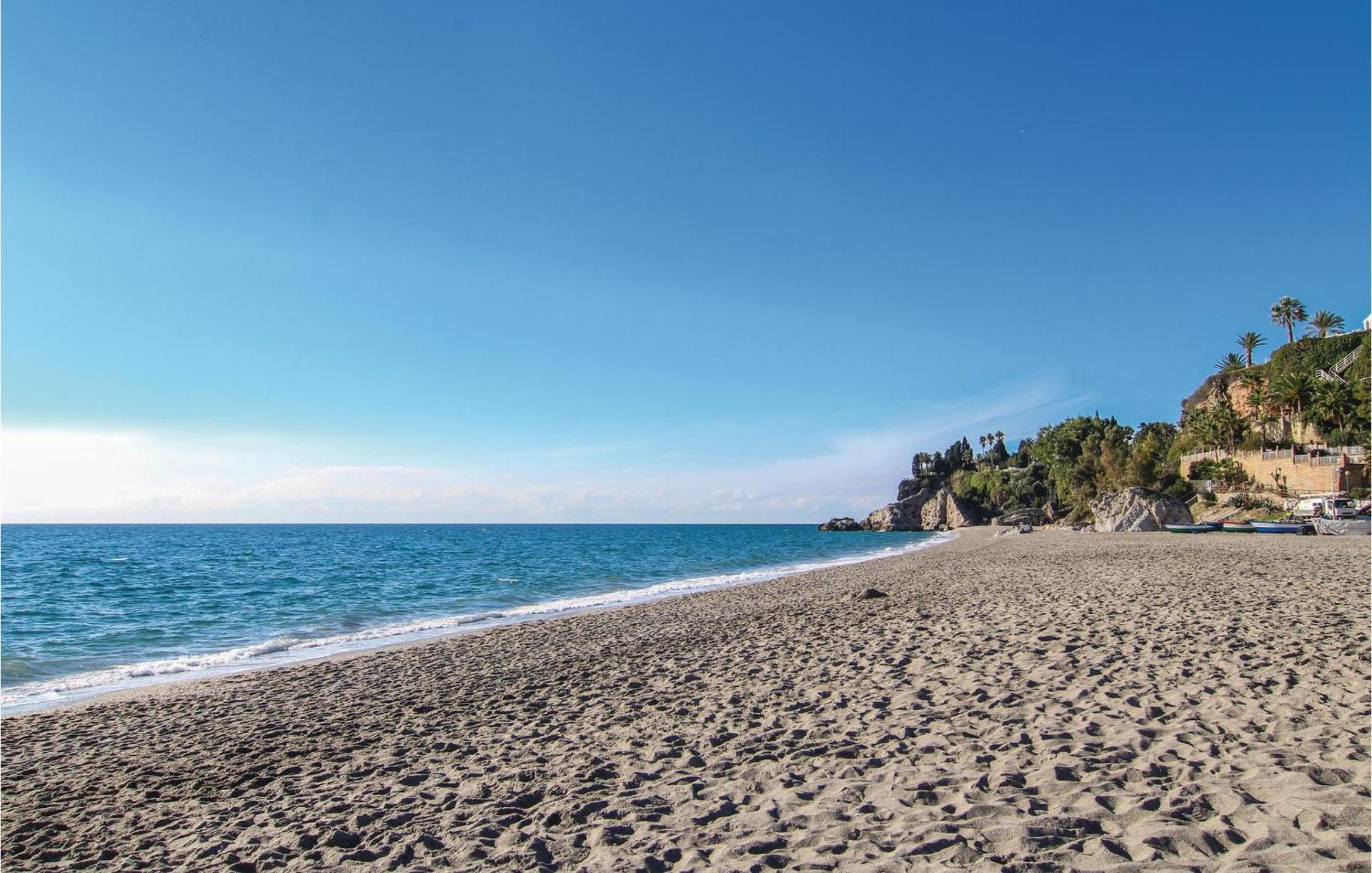 Awesome In With 2 Bedrooms, Wifi&outdoor Swimming Pool * Nerja
