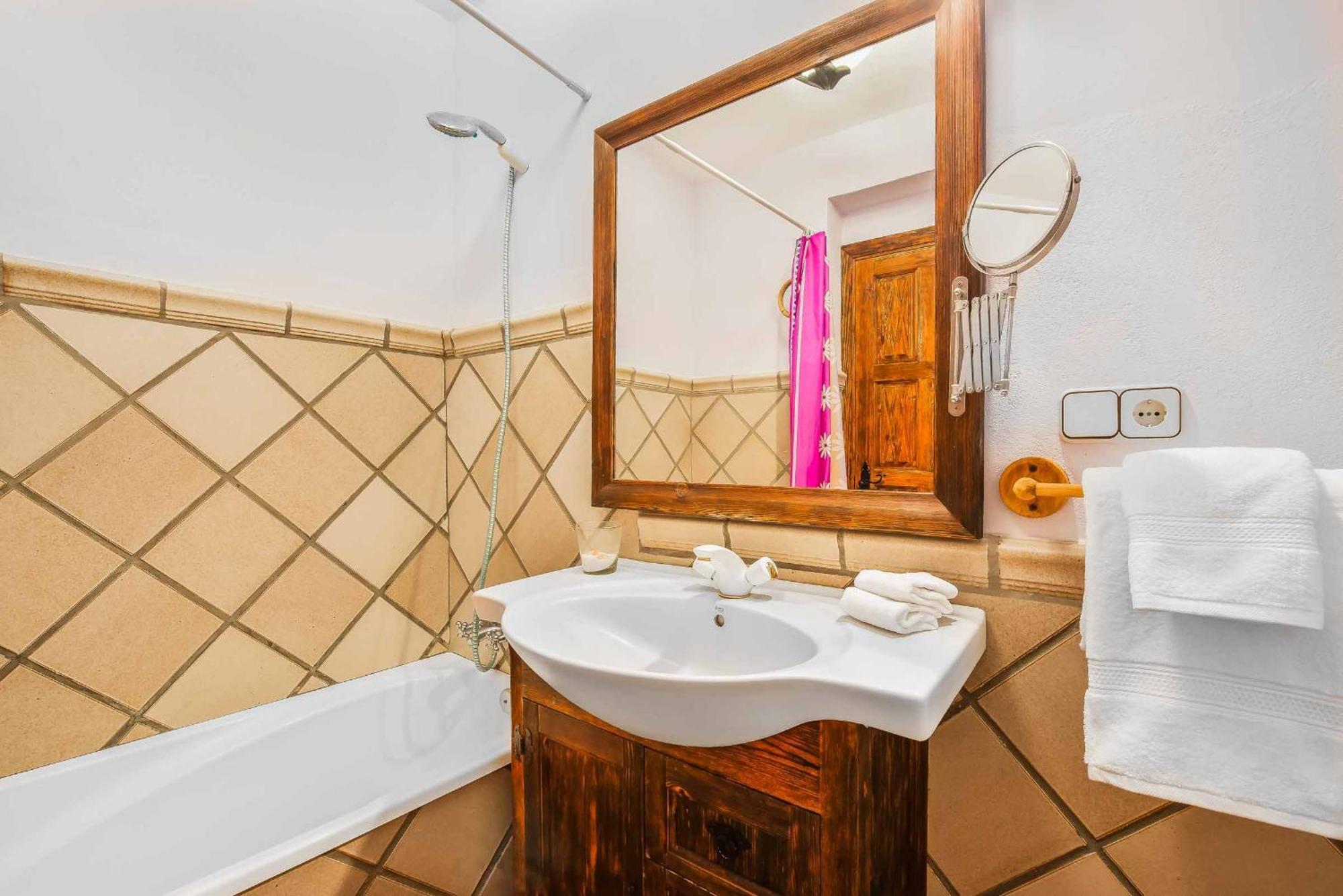 Villa Capistrano