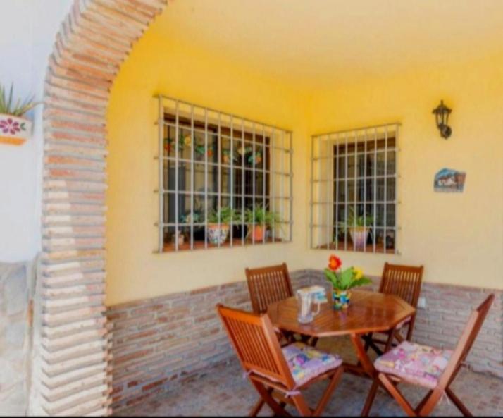 Villa Aranzazu With Private Pool Nerja