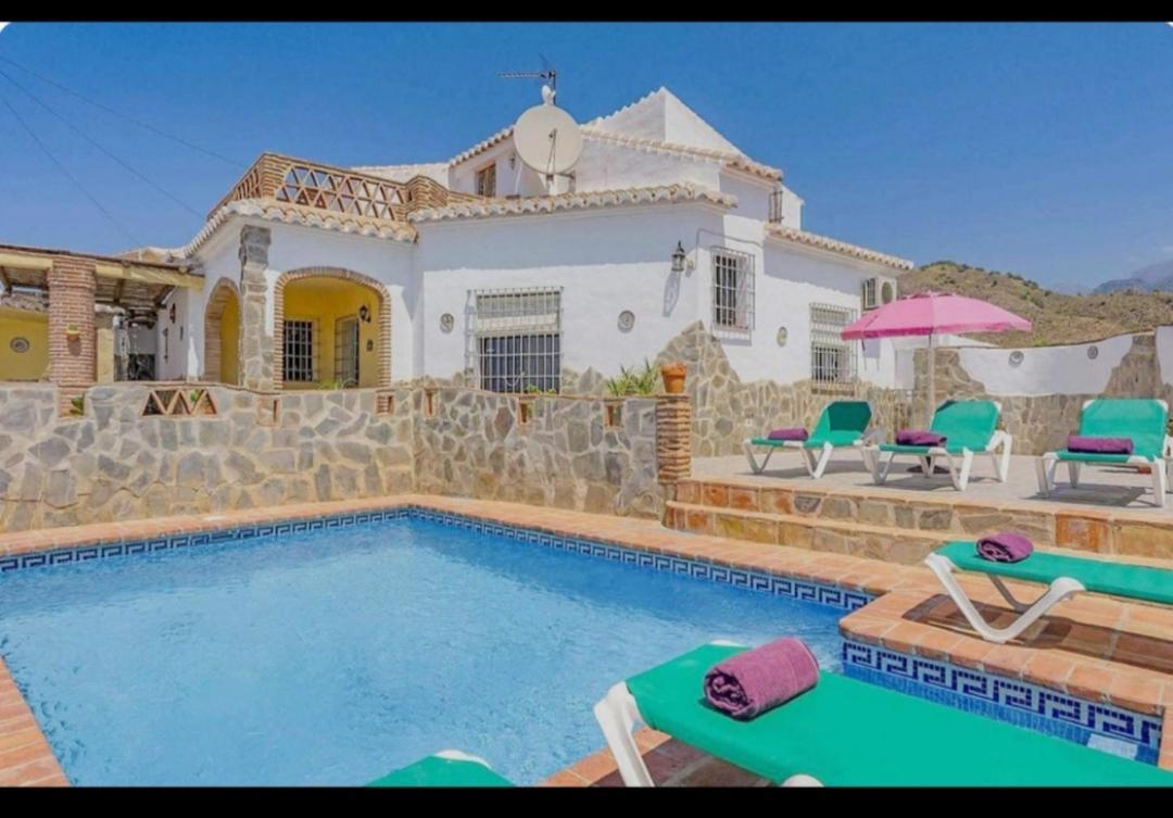 Aranzazu With Private Pool Nerja