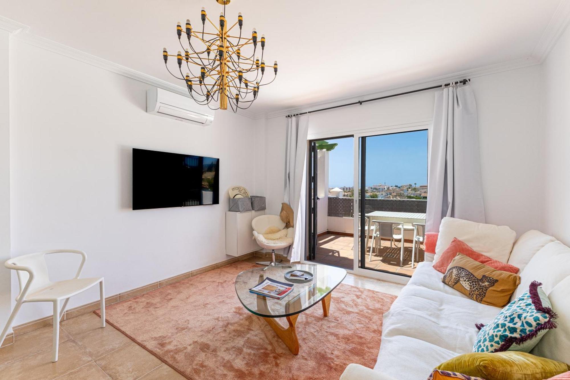 Apartment Townhouse Close To Burriana Nerja