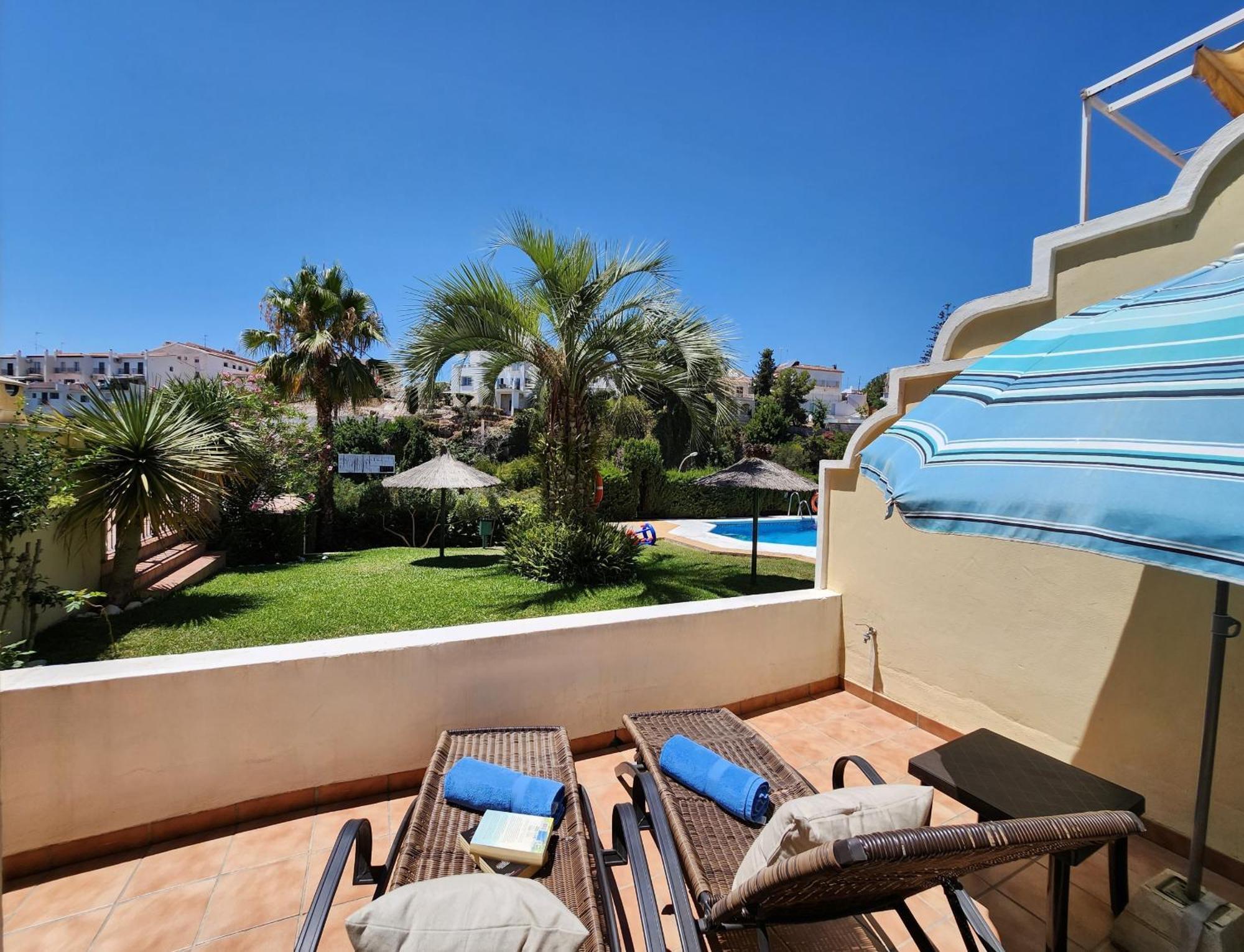 Jardines De Burriana * Nerja