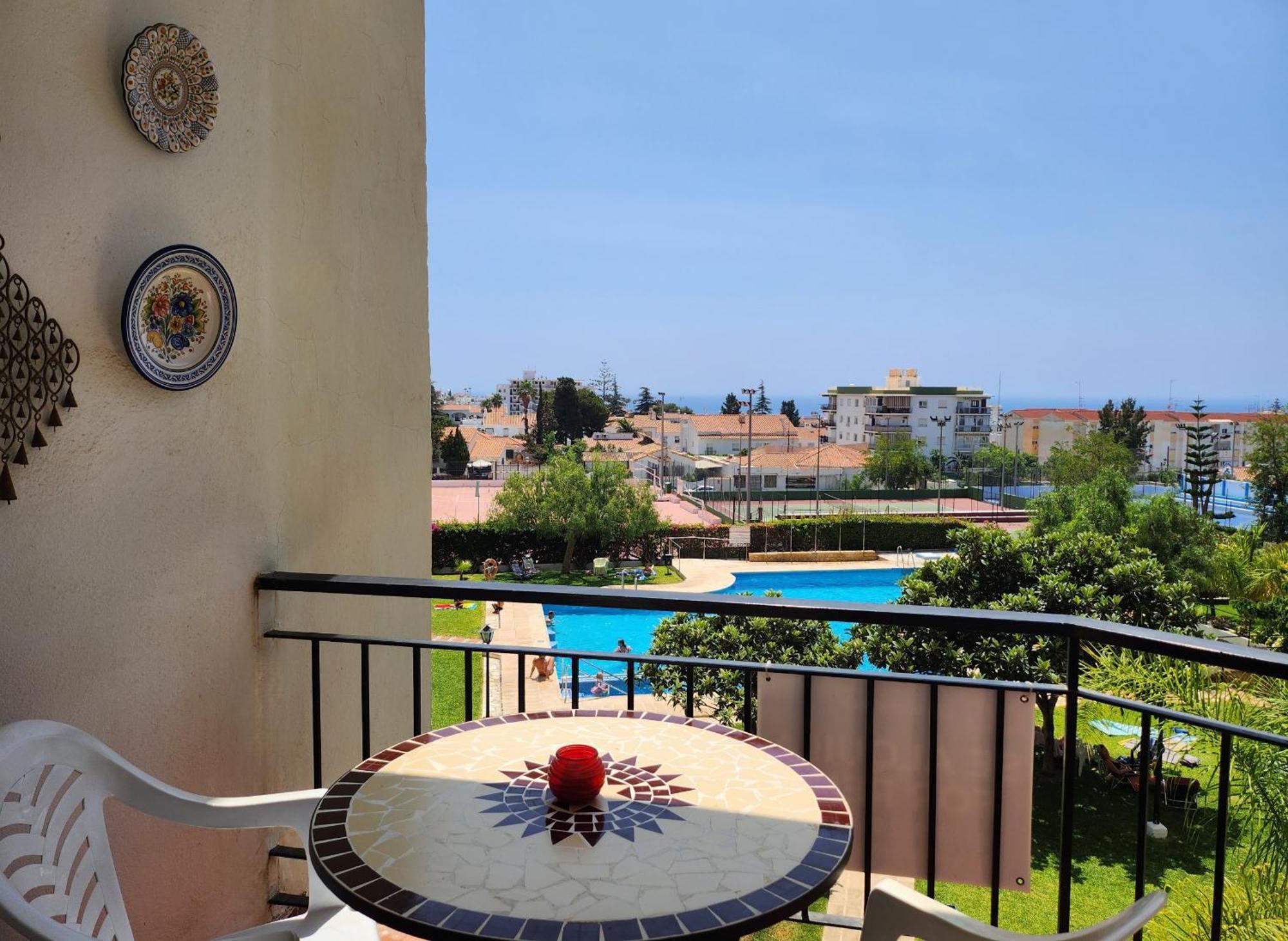 Edf Almijara - Sleeps 4 Apartment Nerja
