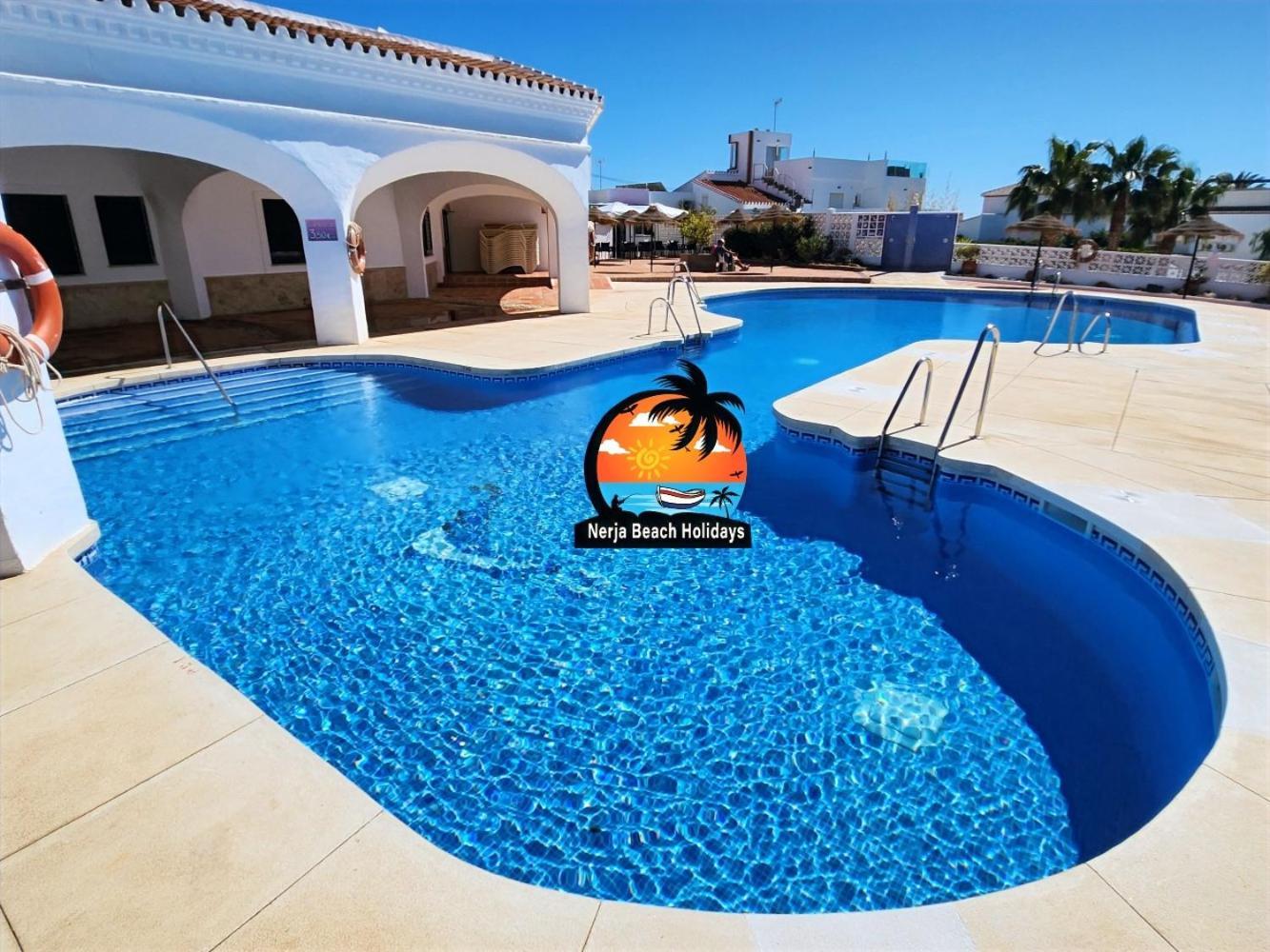 Spacious 2 Bed, 2 Bath In Capistrano Playa, Apartment Nerja