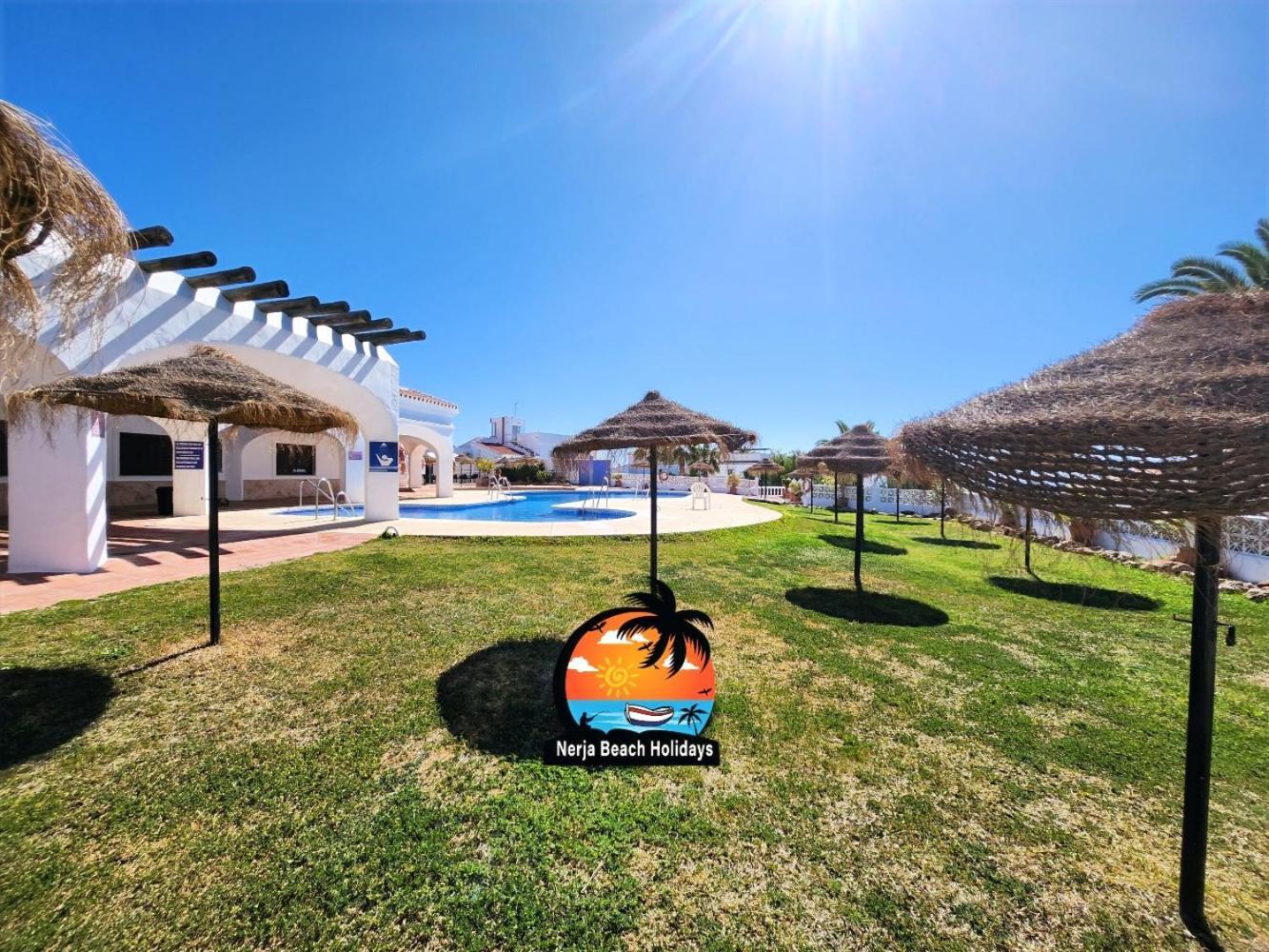 Spacious 2 Bed, 2 Bath In Capistrano Playa, Apartment Nerja