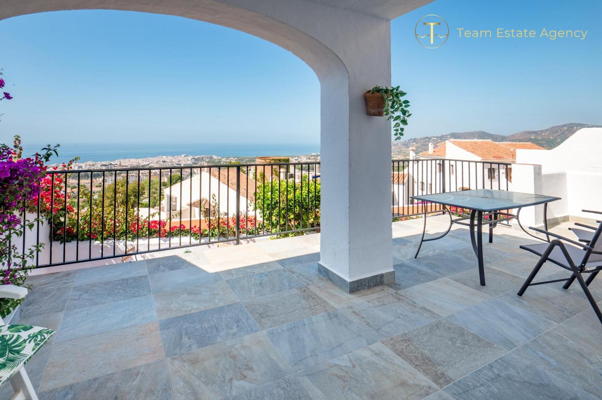 Charming Area Of San Juan De Capistrano * Nerja