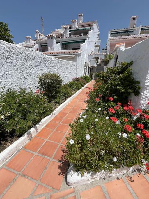 Capistrano Village * Nerja