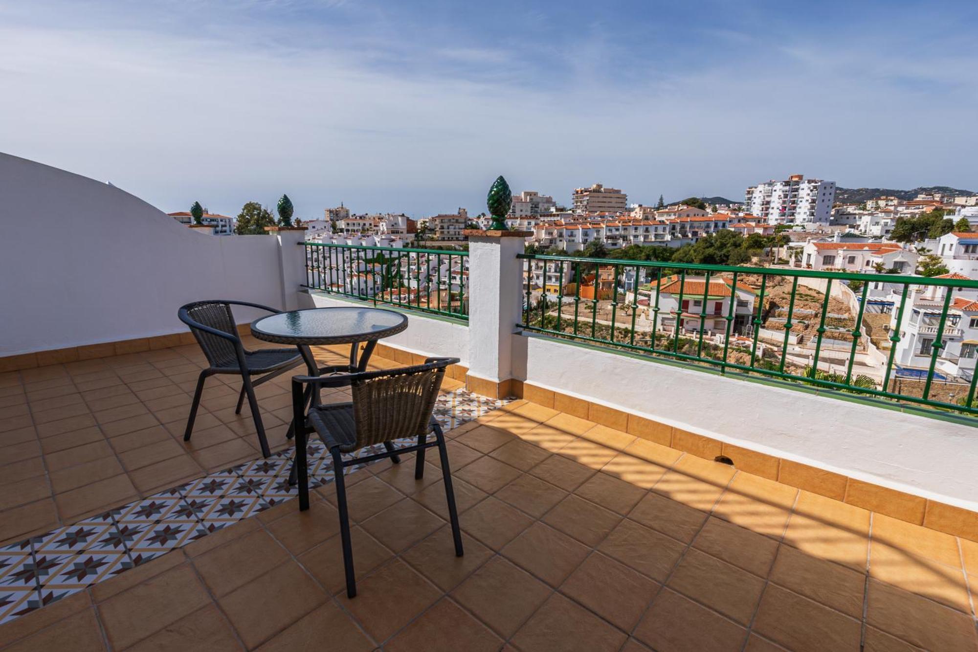 Apartamento Turisticos Jose Cruz Nerja
