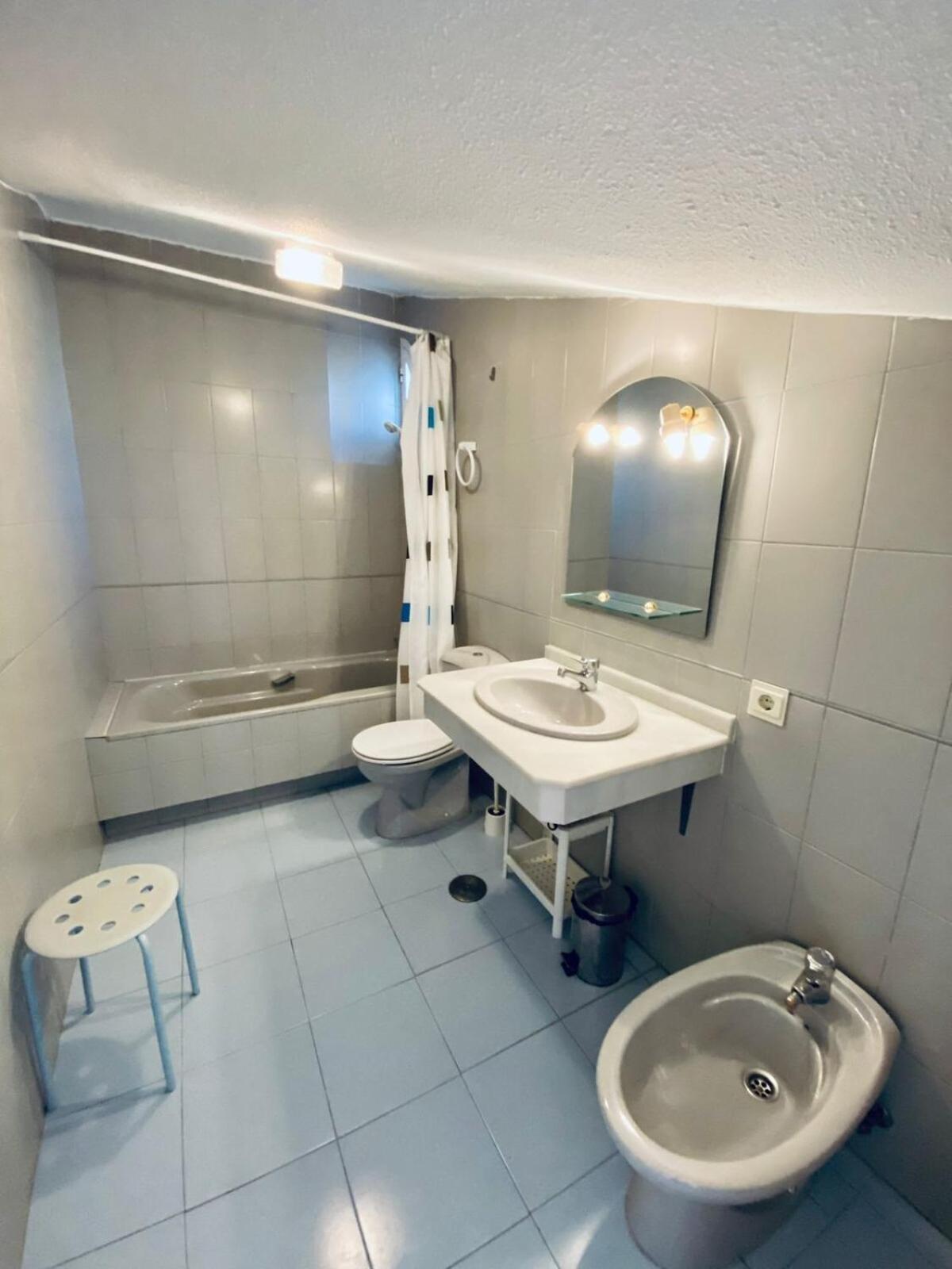 Apartment Con Piscina En Rosas De Capistrano *