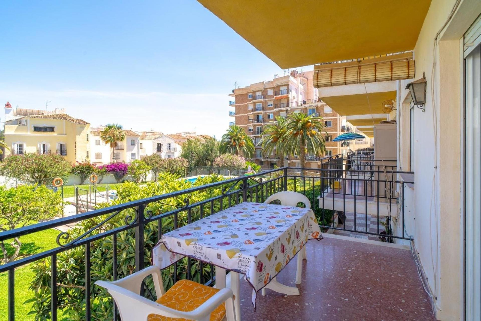 Fuer 6 Personen Ca 90 Qm In Nerja, Andalusien Costa Del Sol Apartment