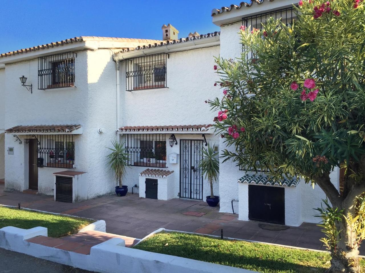 Holiday home Carmen Casa Helena *