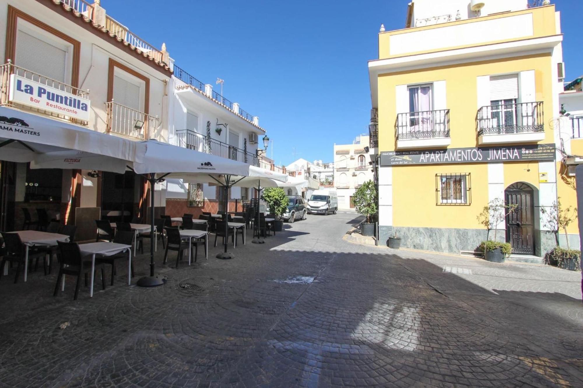 En El Centro De By At Costa Del Sol Nerja