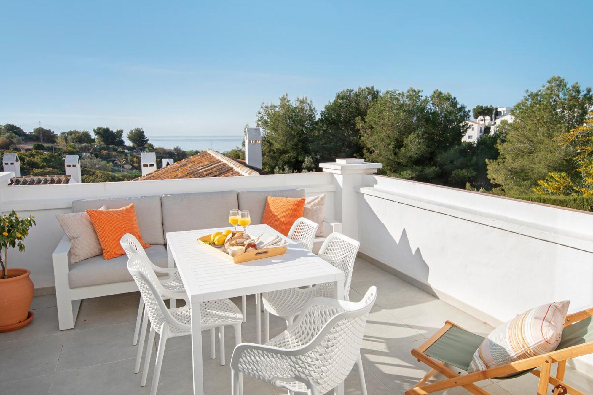 Oasis De Capistrano 23 Nerja