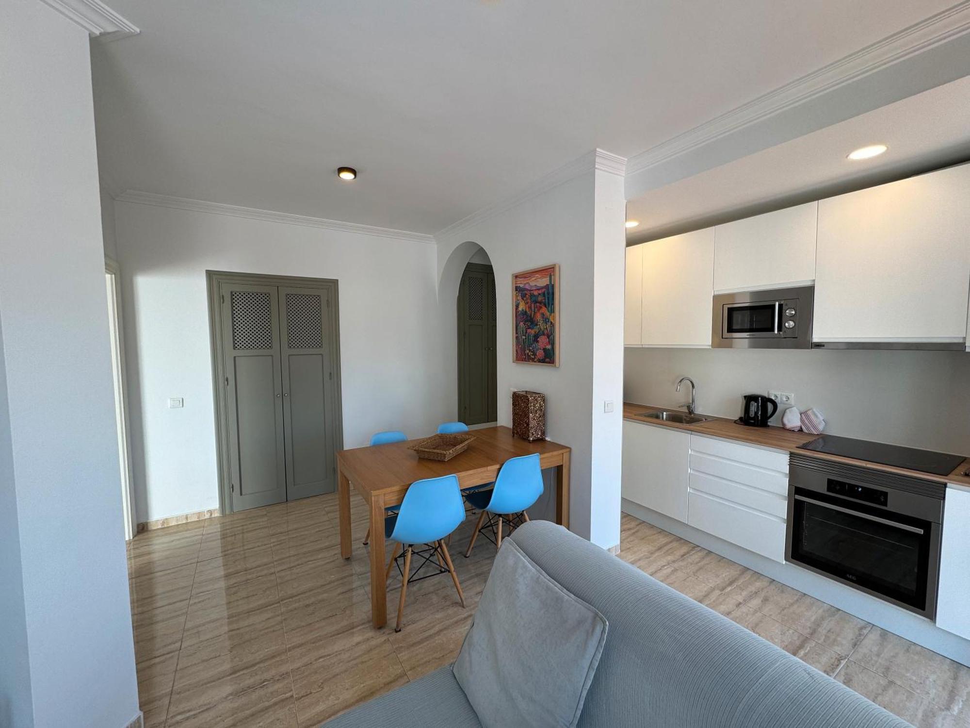 With Private Pool Appartement