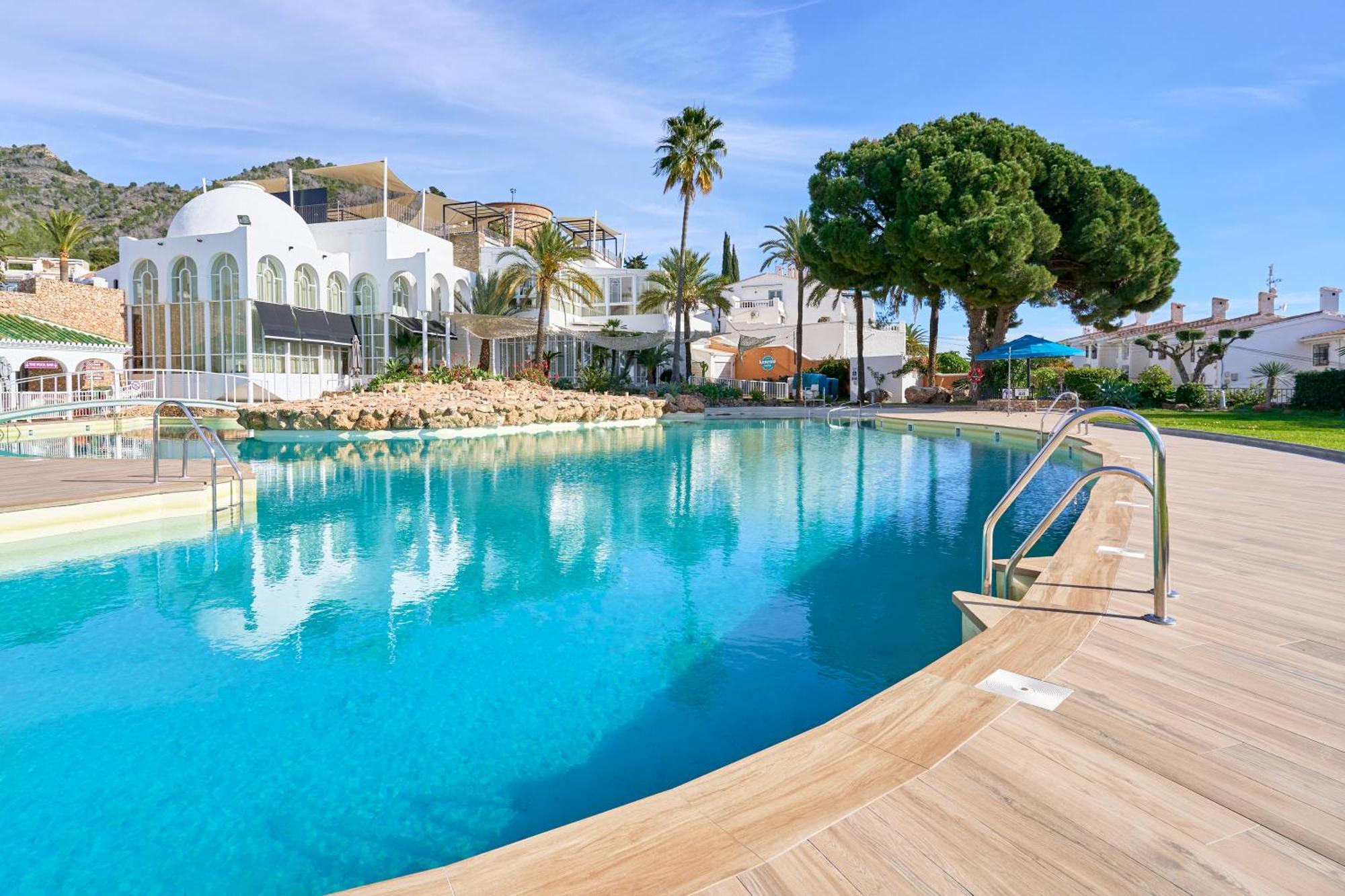 Casa Con Bellas Vistas Sobre La Bahia De Appartement Nerja