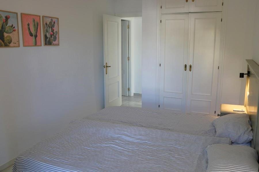 9 Pers In Burriana Villa