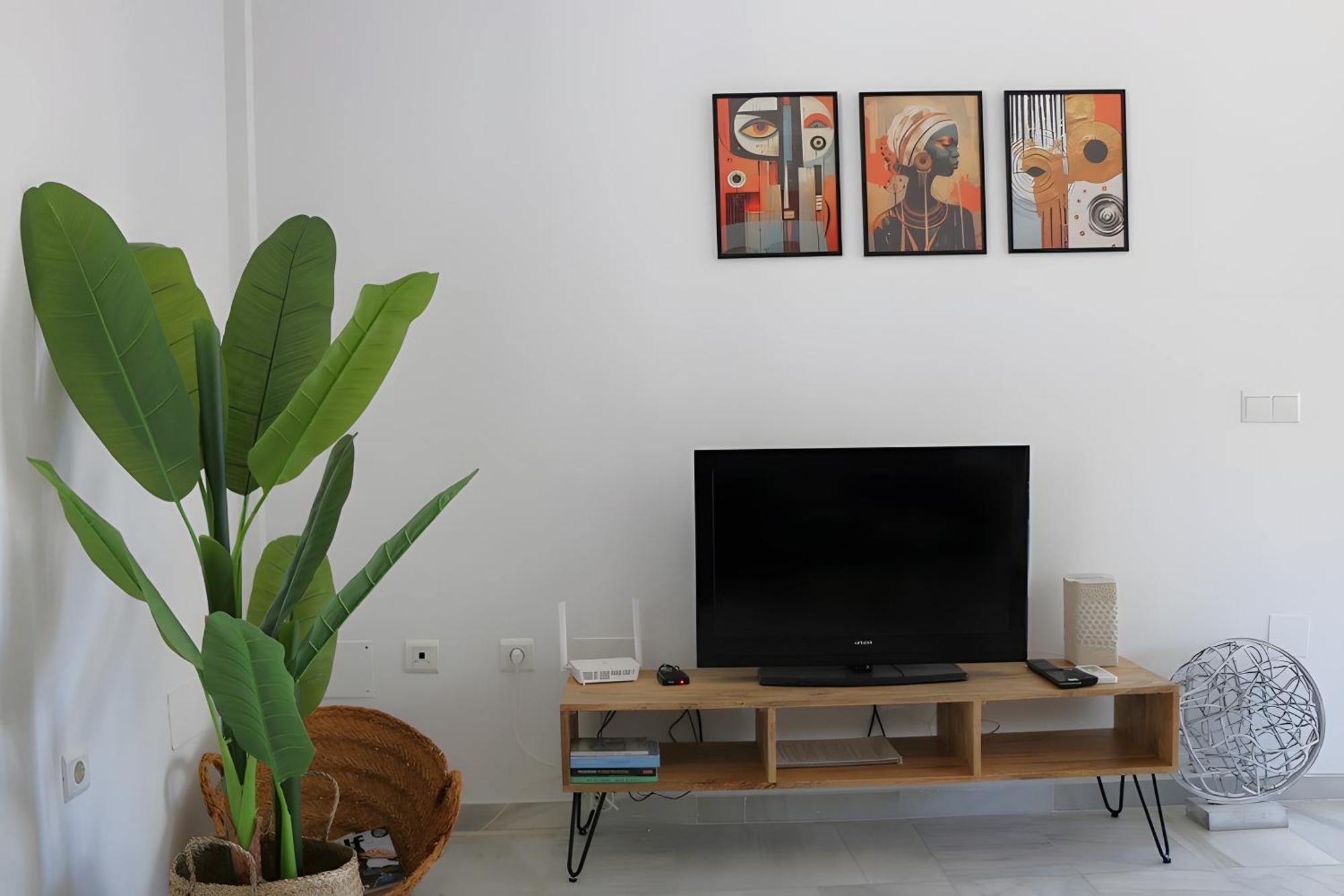Villa 9 Pers In Burriana Nerja