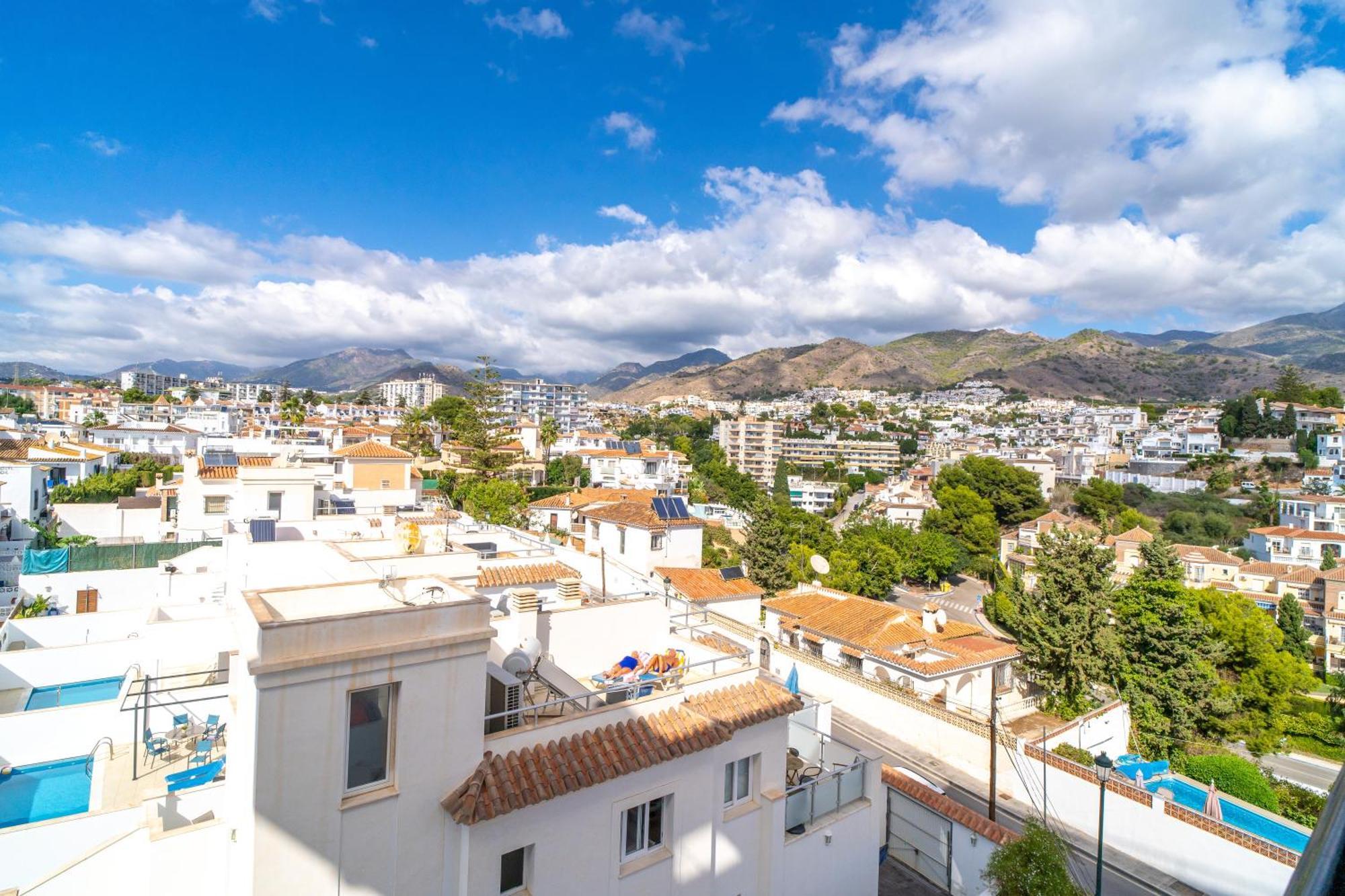Miami 44 Seaview Casasol Nerja