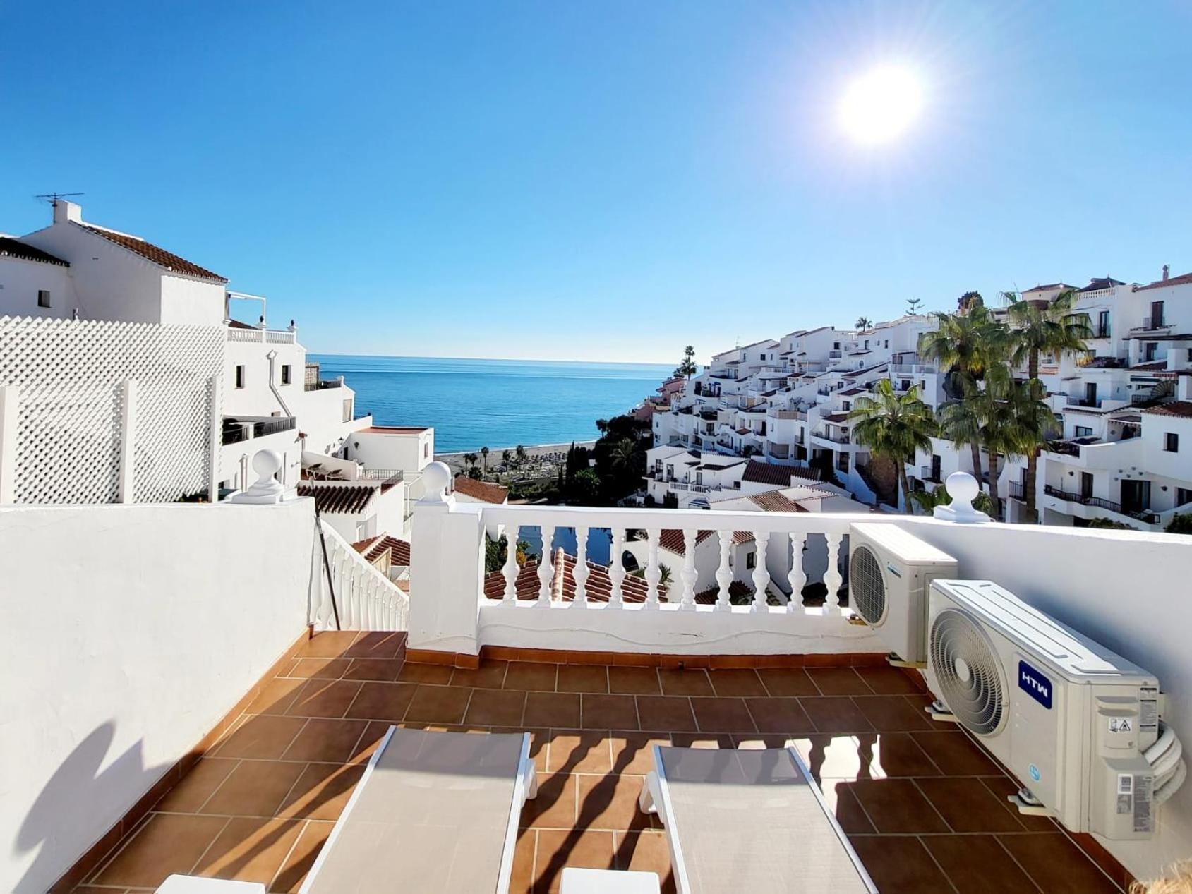 Modern Sea View Apartment