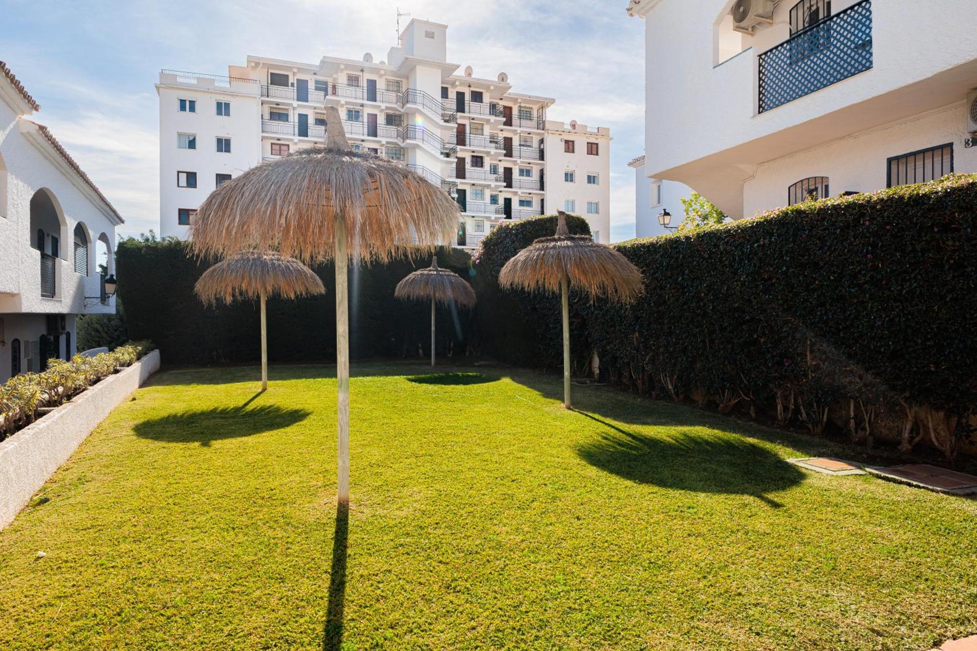 Appartement 1 Bedroom In Verano Azul, Free Wi-fi