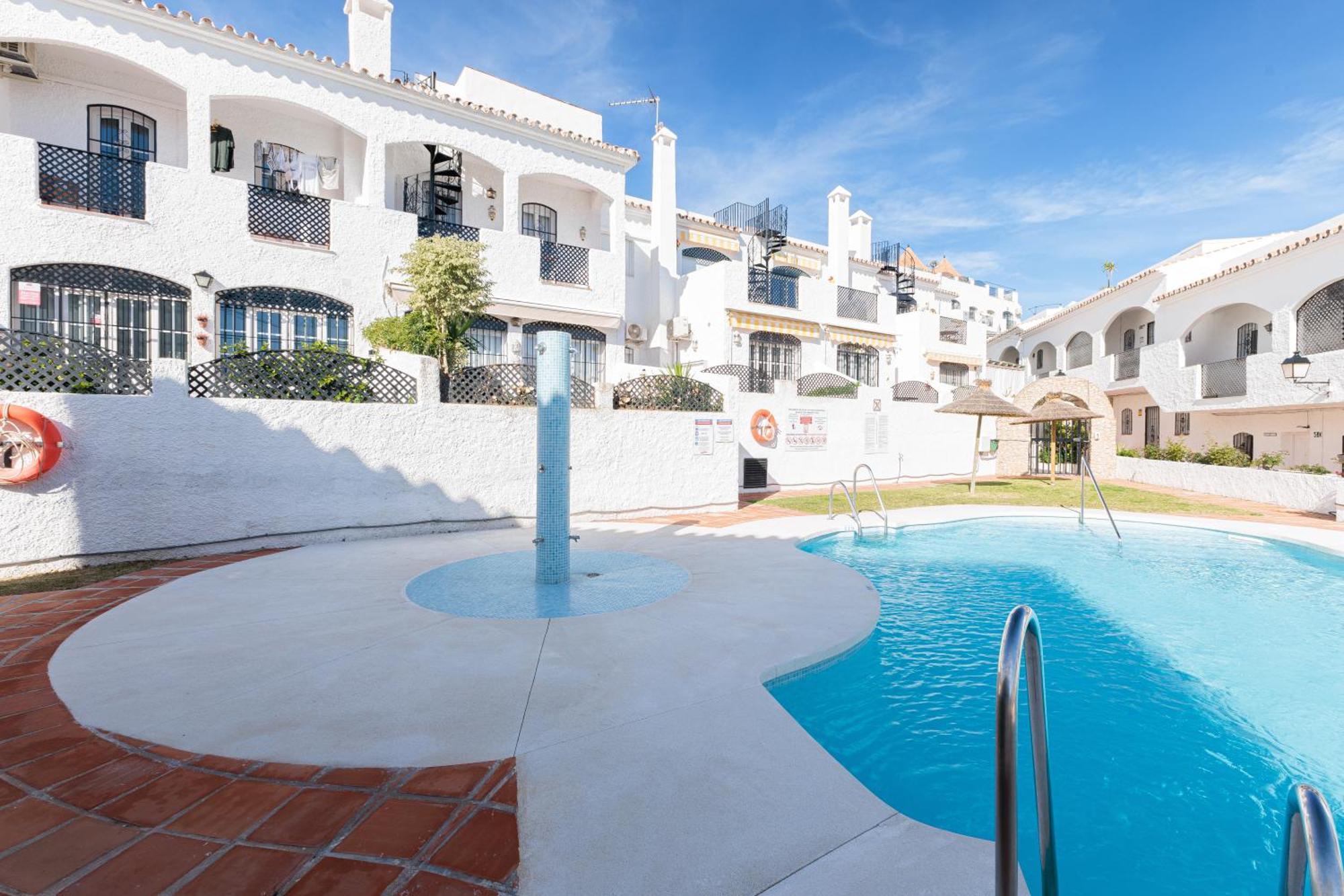 Appartement 1 Bedroom In Verano Azul, Free Wi-fi