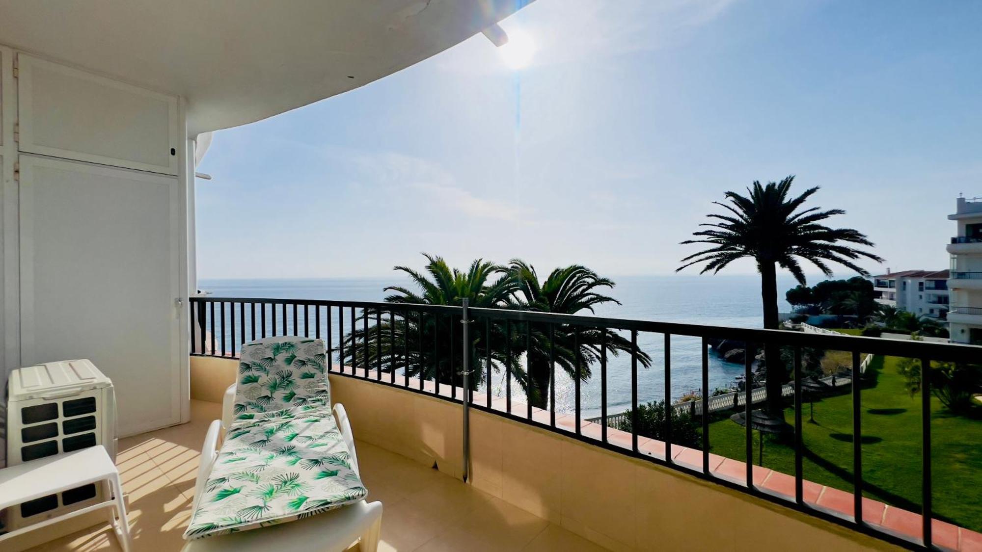 Apartment Acapulco Playa Beautiful Seaview Nerja