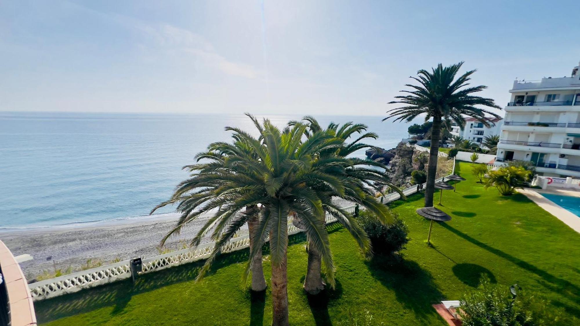 Apartment Acapulco Playa Beautiful Seaview Nerja