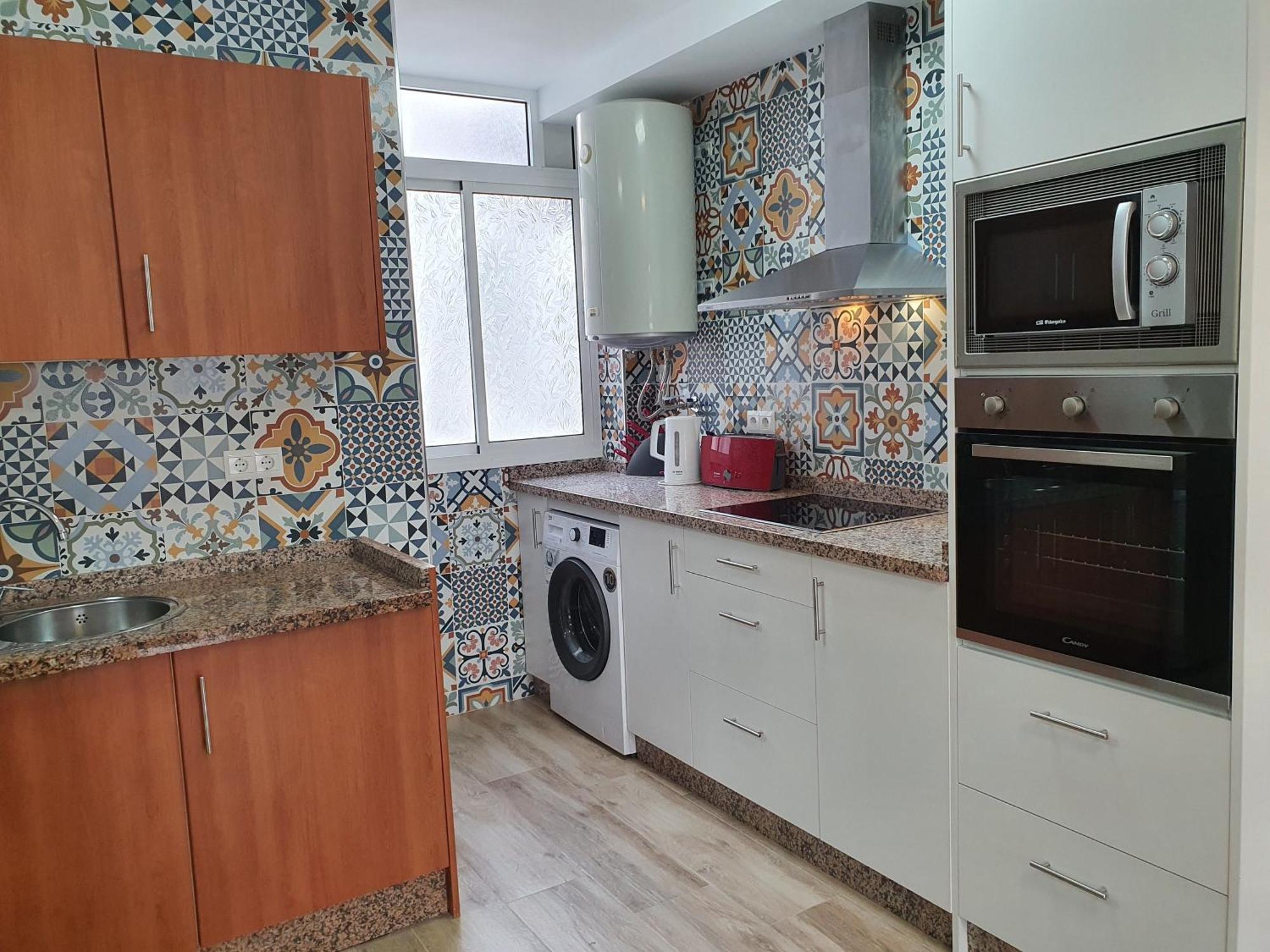 Apartment In Mit Terrasse *