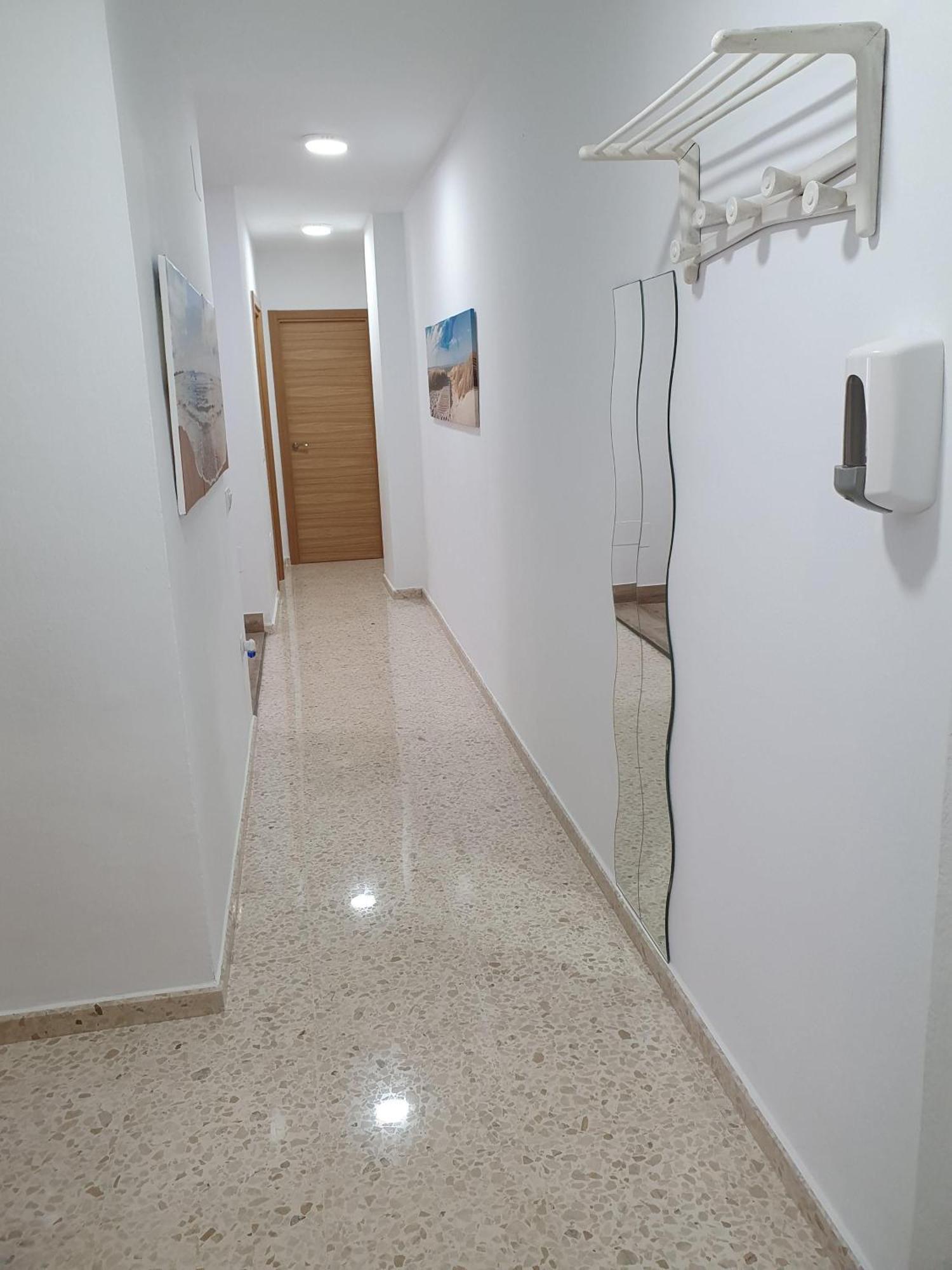 In Mit Terrasse Apartment Nerja