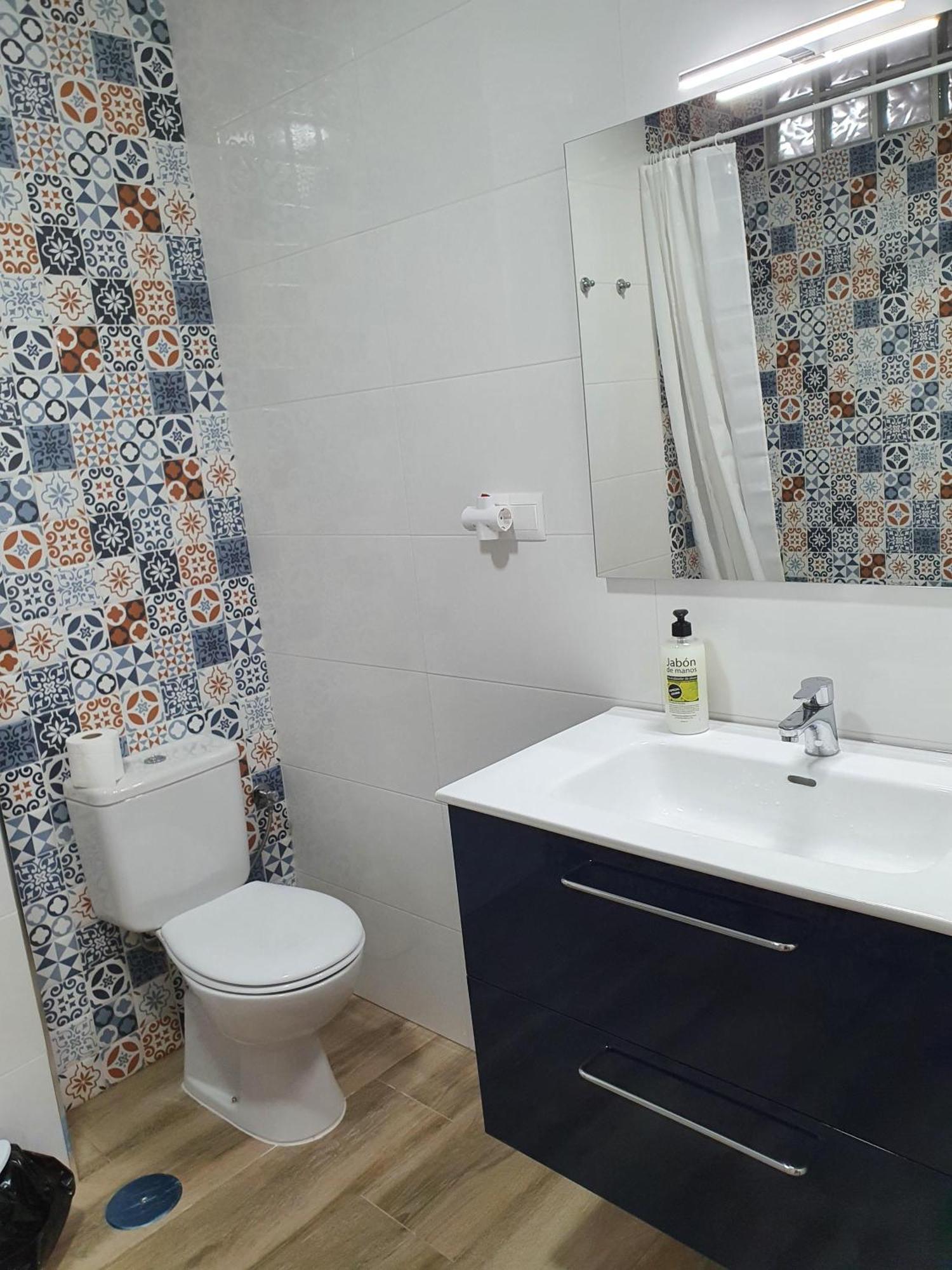 Apartment In Mit Terrasse *