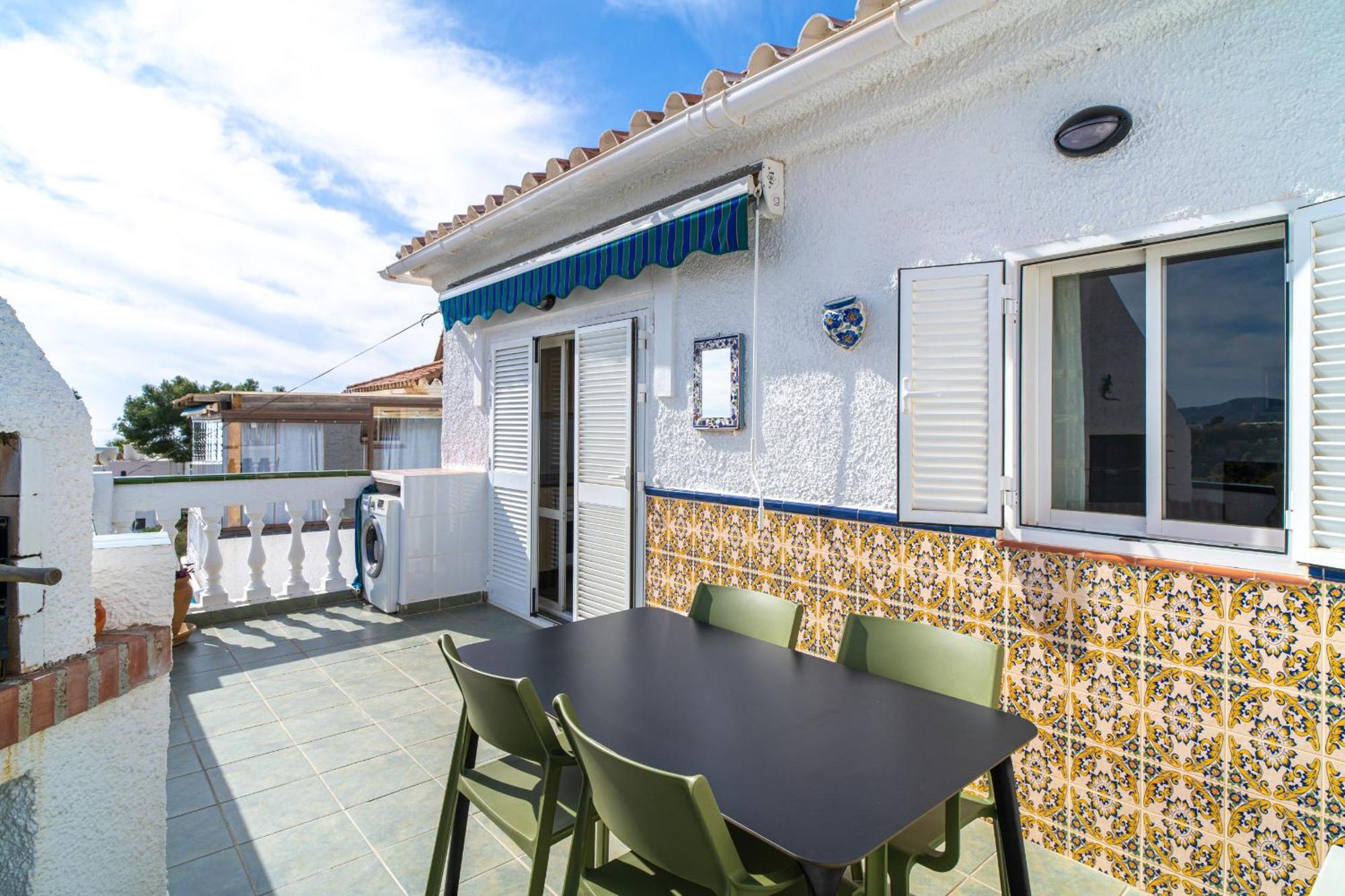 Sunny Terrace Chimenea By Casasol Apartment