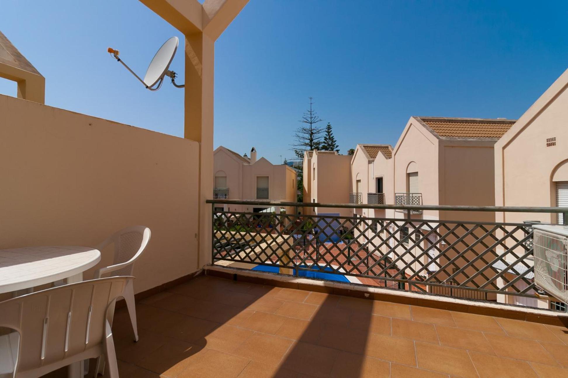Vakantiehuis Canovas Nerja - Antali Villas Con Piscina En Zona Parador Nerja Nerja
