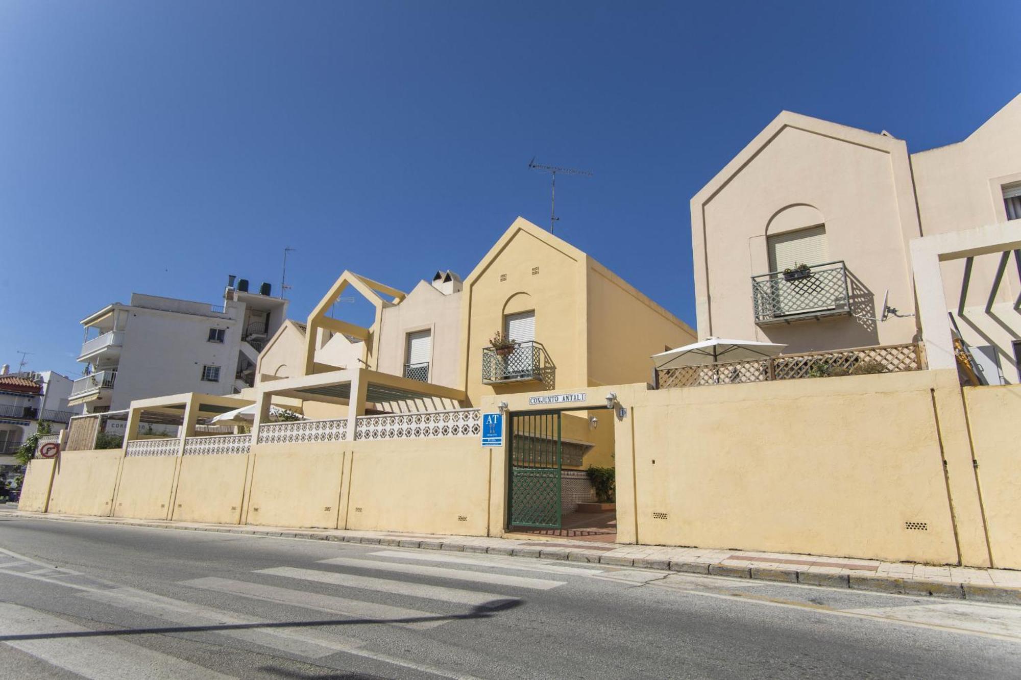 Canovas Nerja - Antali Villas Con Piscina En Zona Parador Nerja * Nerja