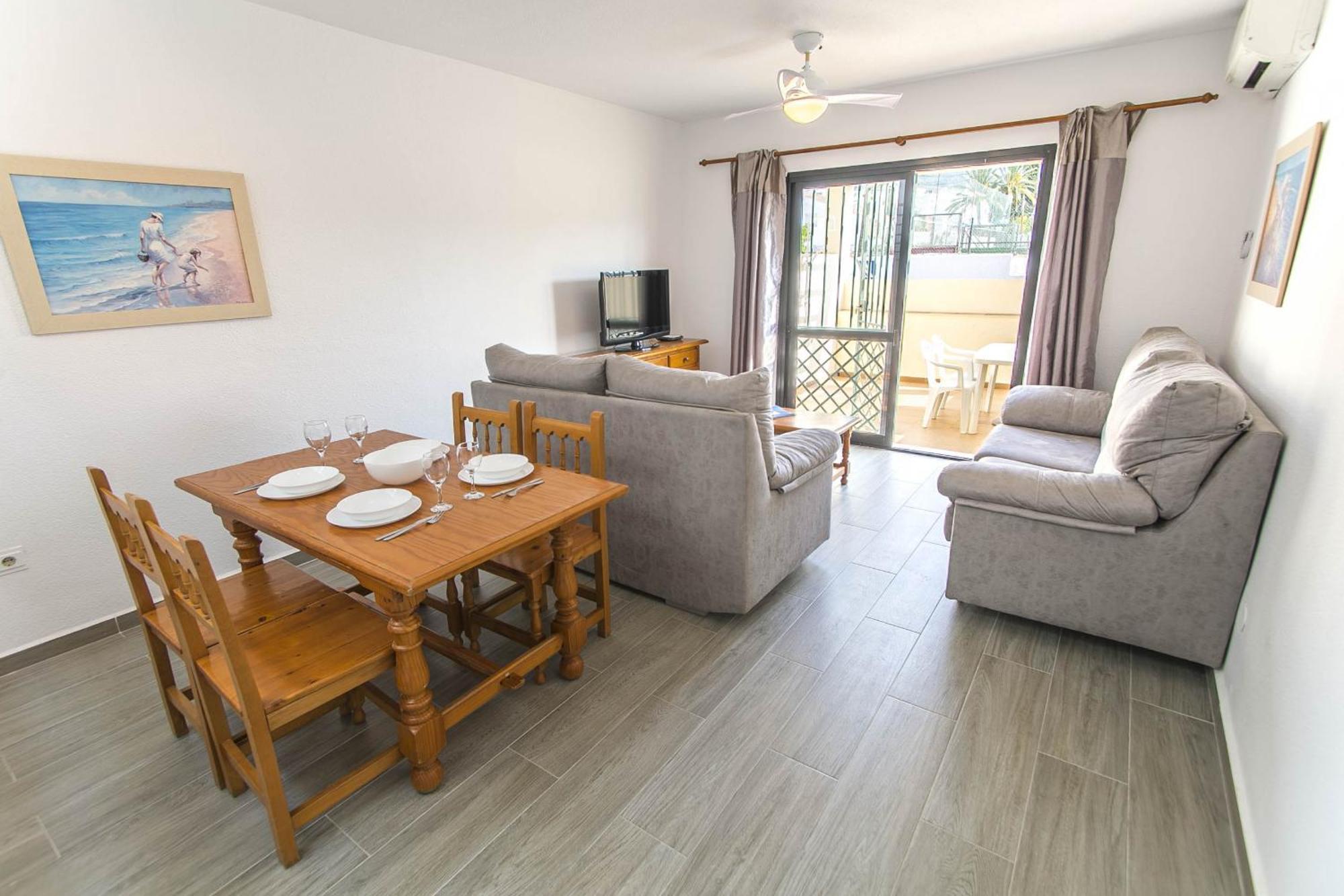 Vakantiehuis Canovas Nerja - Antali Villas Con Piscina En Zona Parador Nerja Nerja