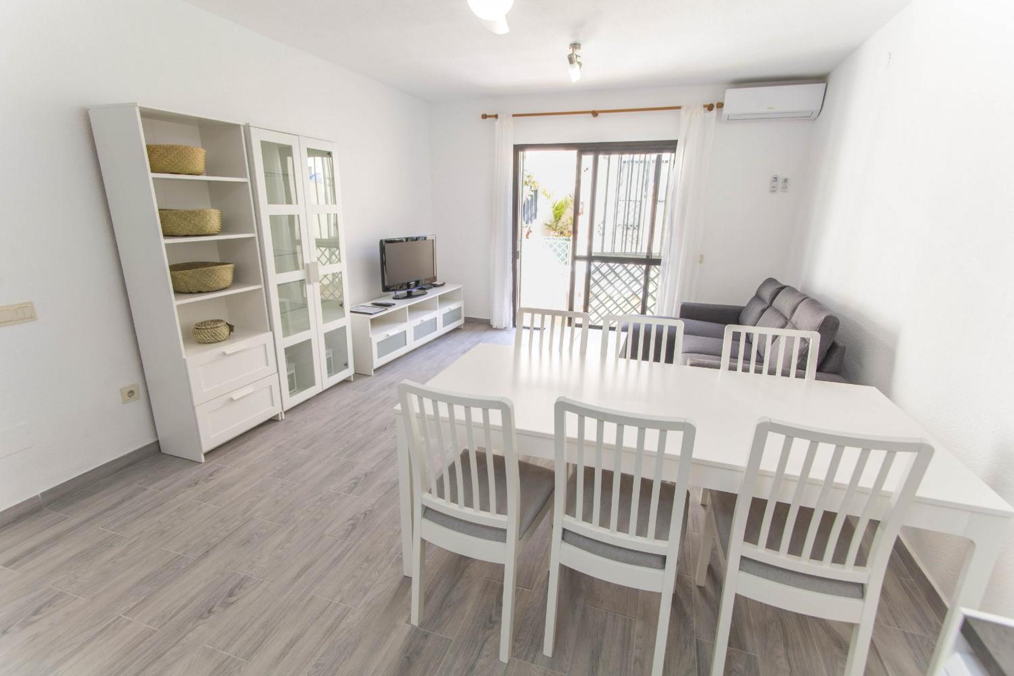 Canovas Nerja - Antali Villas Con Piscina En Zona Parador Nerja Vakantiehuis *