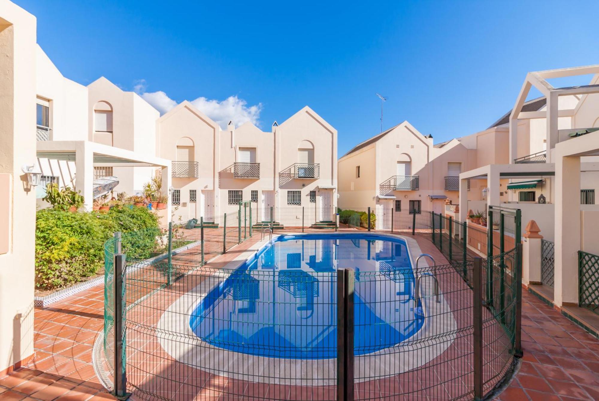 Canovas Nerja - Antali Villas Con Piscina En Zona Parador Nerja