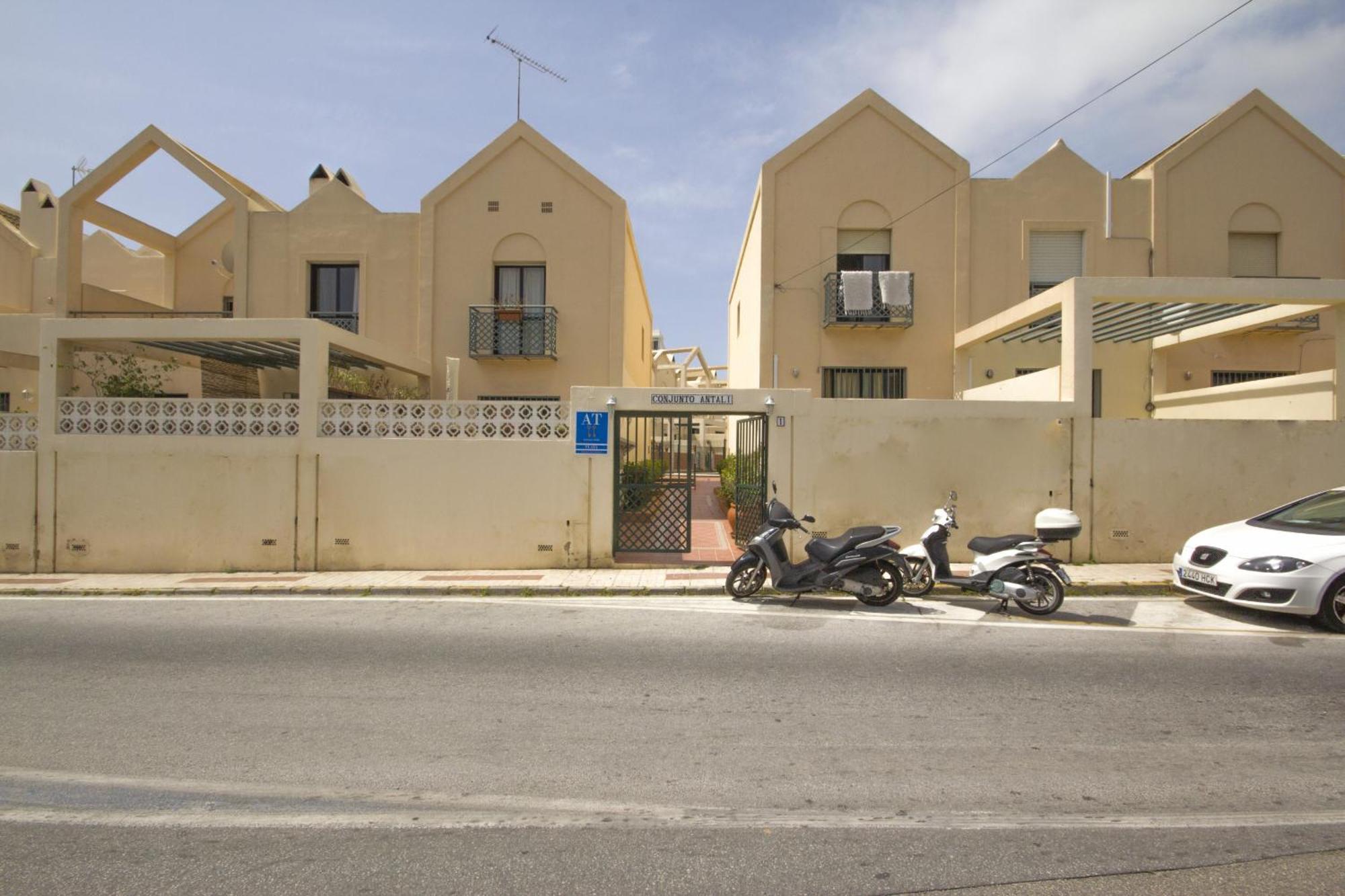 Canovas Nerja - Antali Villas Con Piscina En Zona Parador Nerja *