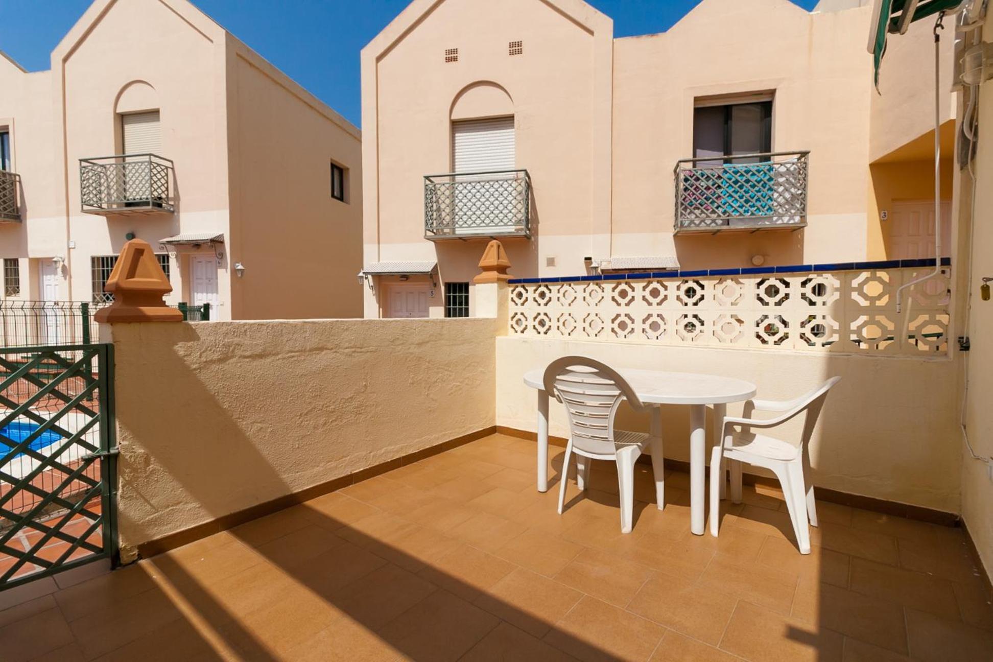 Vakantiehuis Canovas Nerja - Antali Villas Con Piscina En Zona Parador Nerja