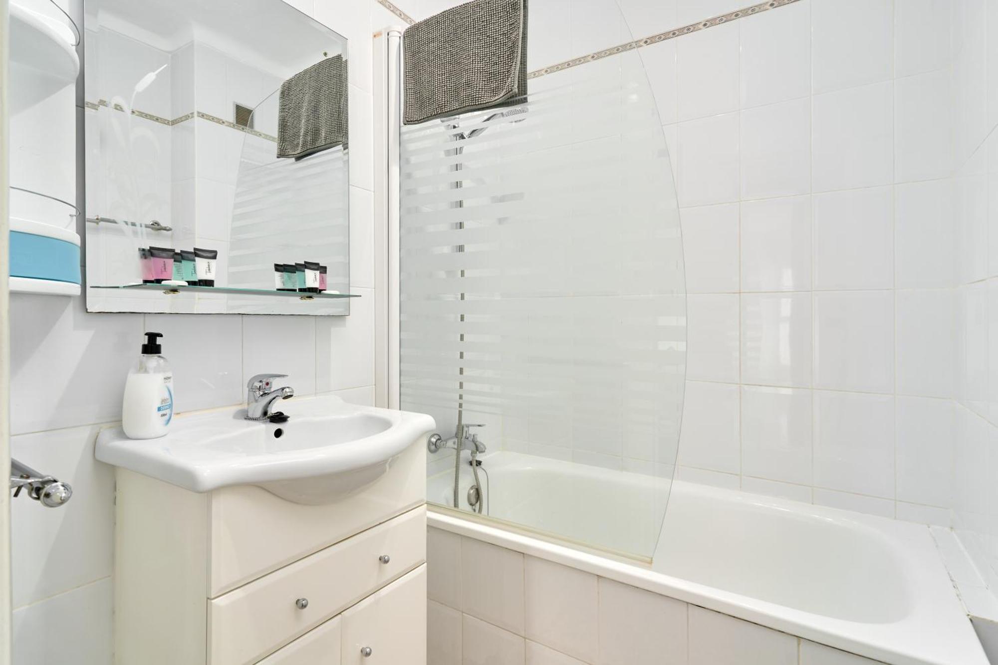 Appartement Bright And Spacious 2 Bed