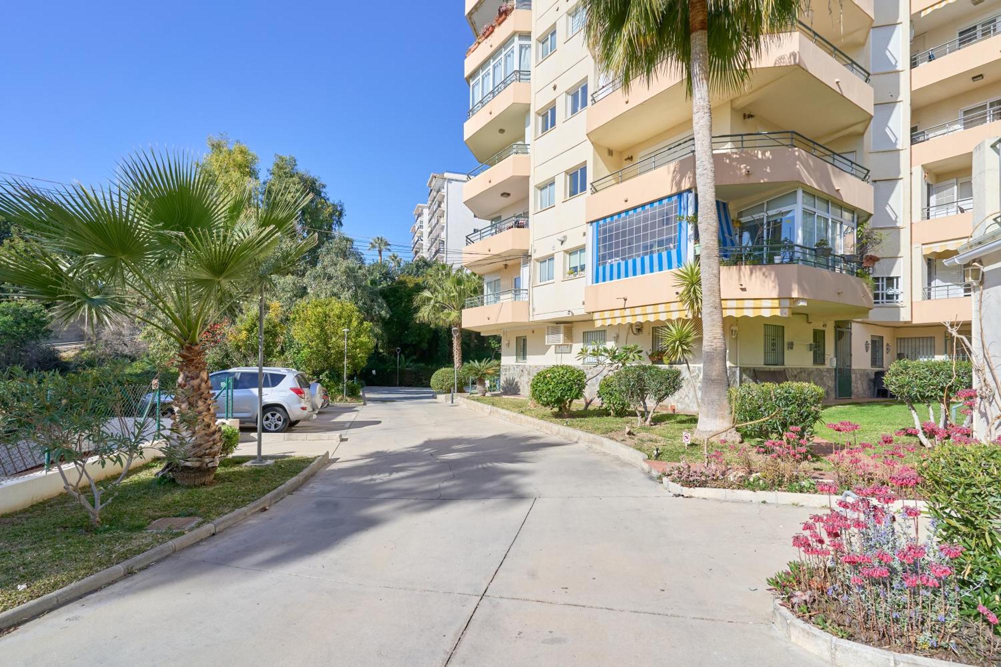 Bright And Spacious 2 Bed